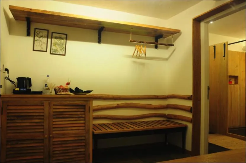 Decorative detail in Trees N Tigers Luxury Wildlife Lodge