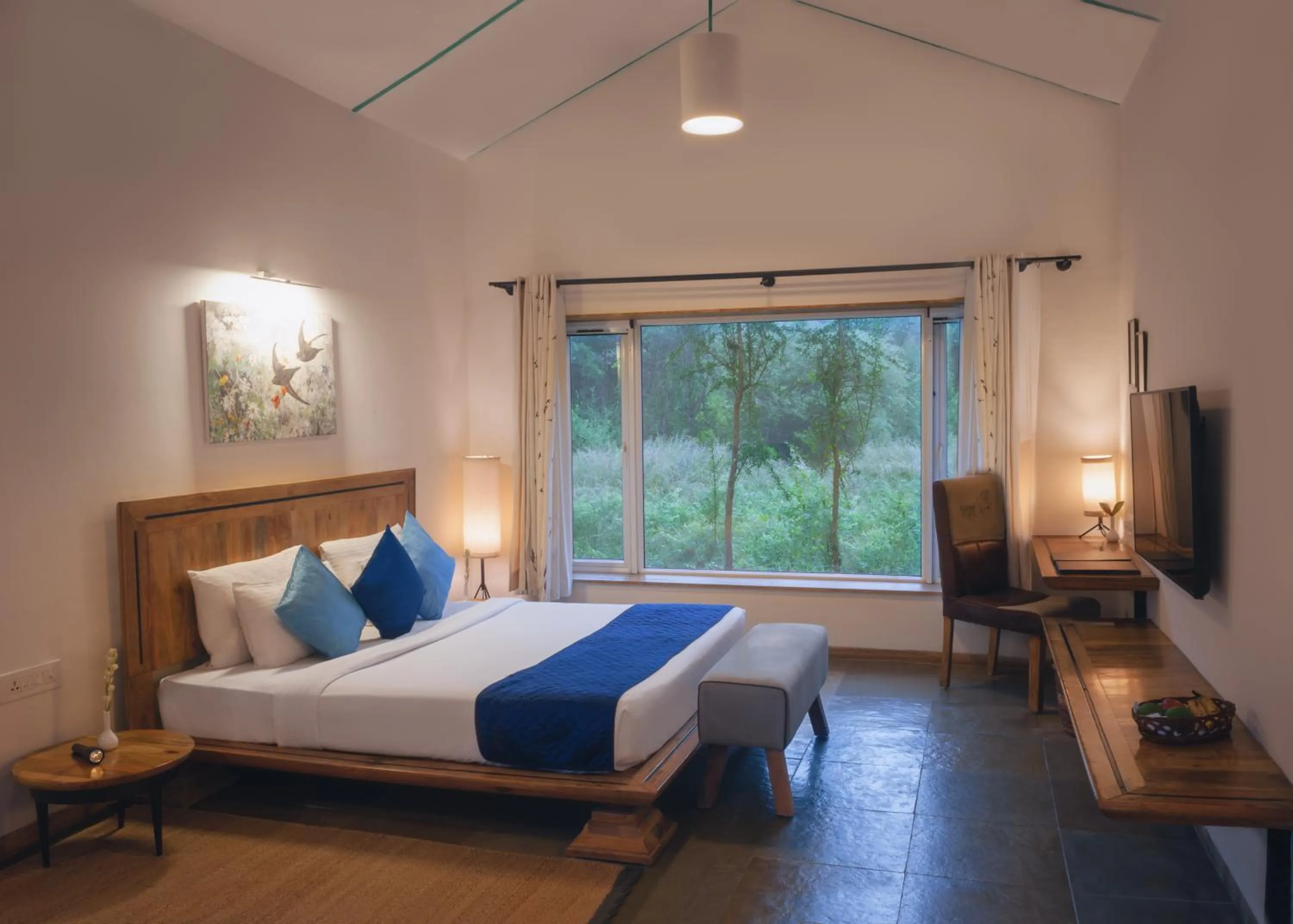 Bed in Trees N Tigers Luxury Wildlife Lodge