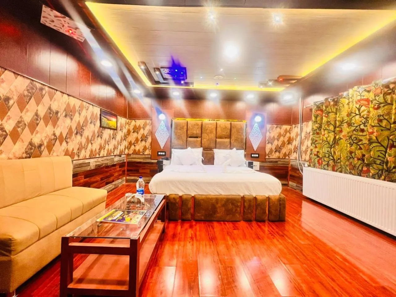 Bed in Pine View Resort