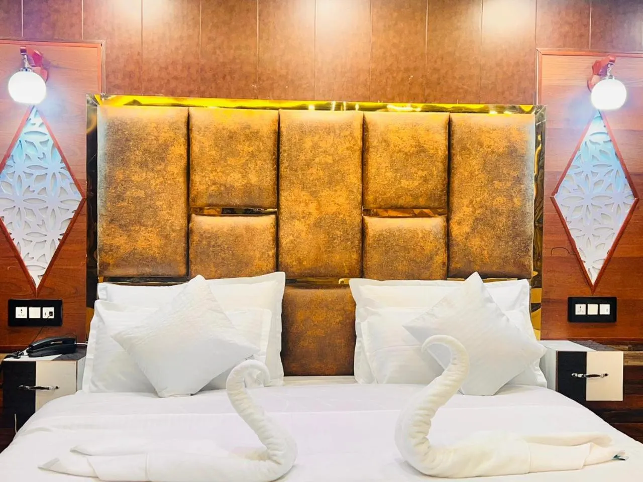 Bed in Pine View Resort