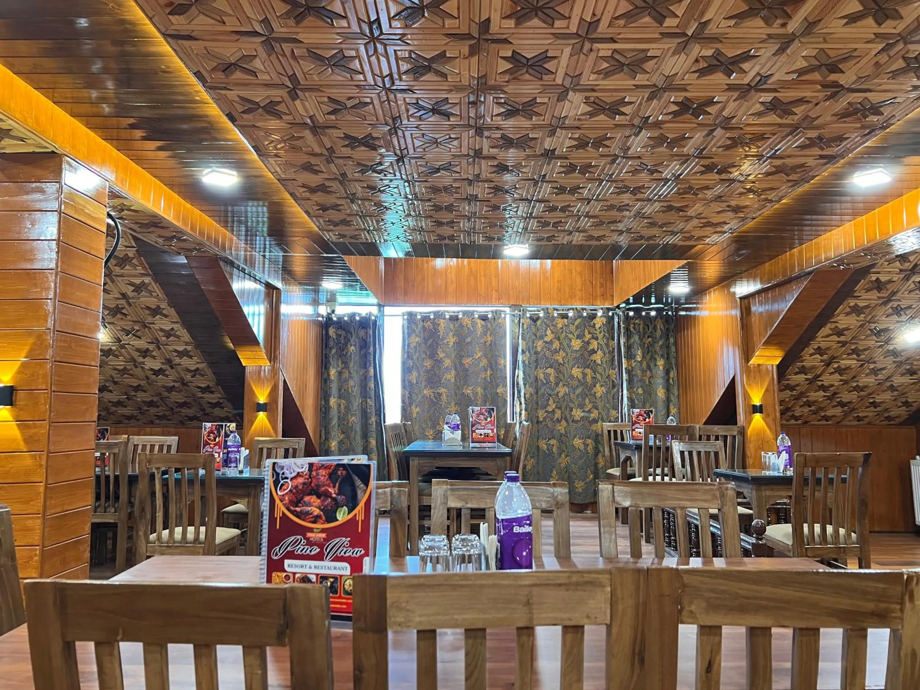 Breakfast in Pine View Resort