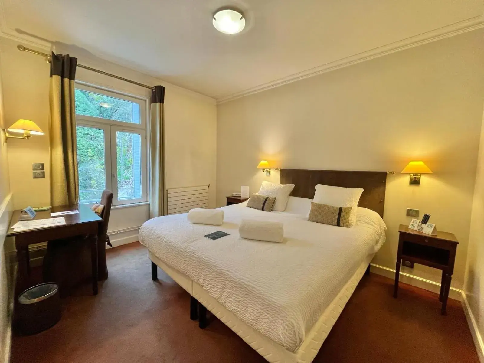 Standard Double Room in Logis Hôtel Le Rivage Standard Double Room in Logis Hôtel Le Rivage