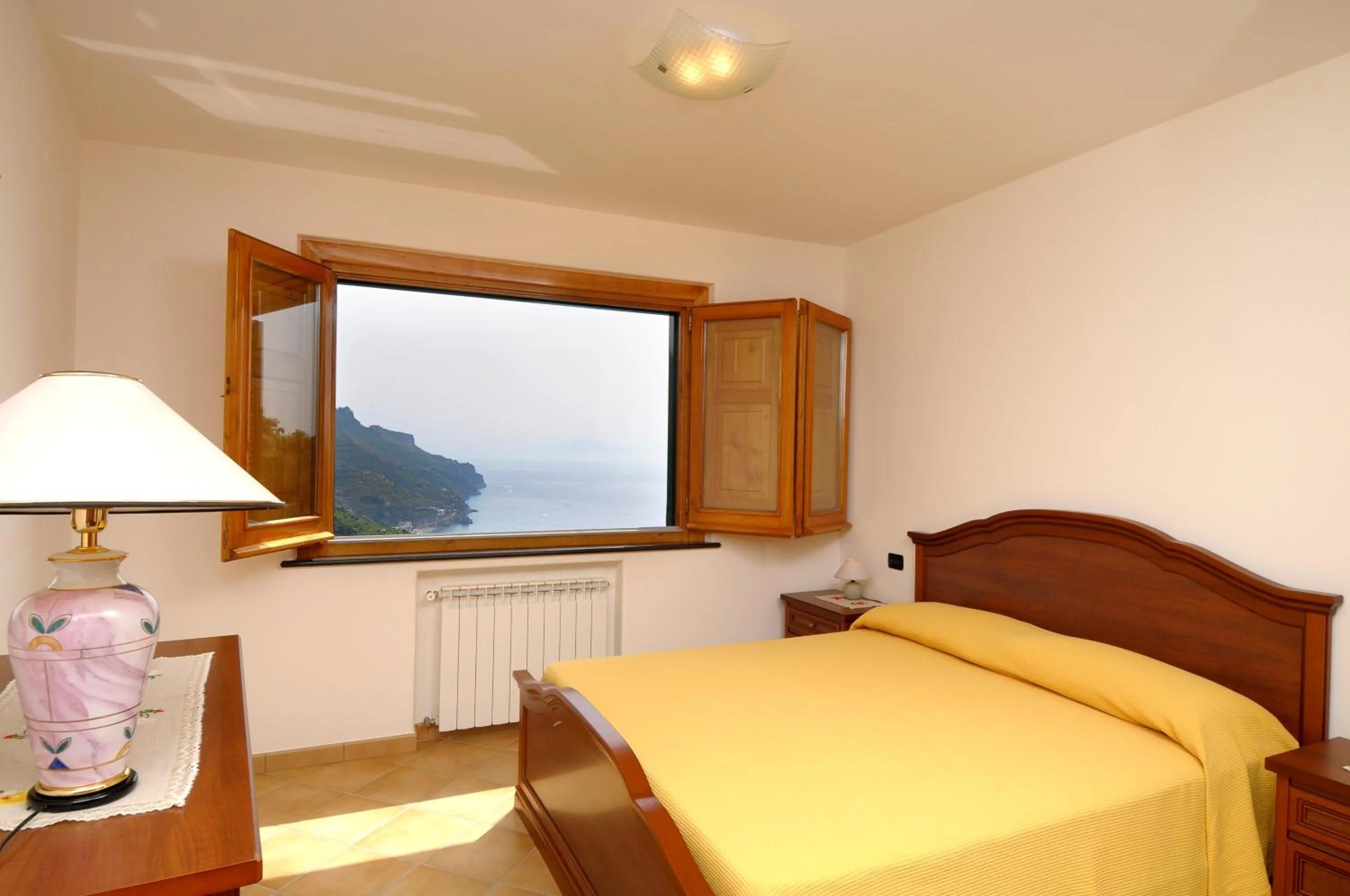 Day, Bed in Casa Rossa