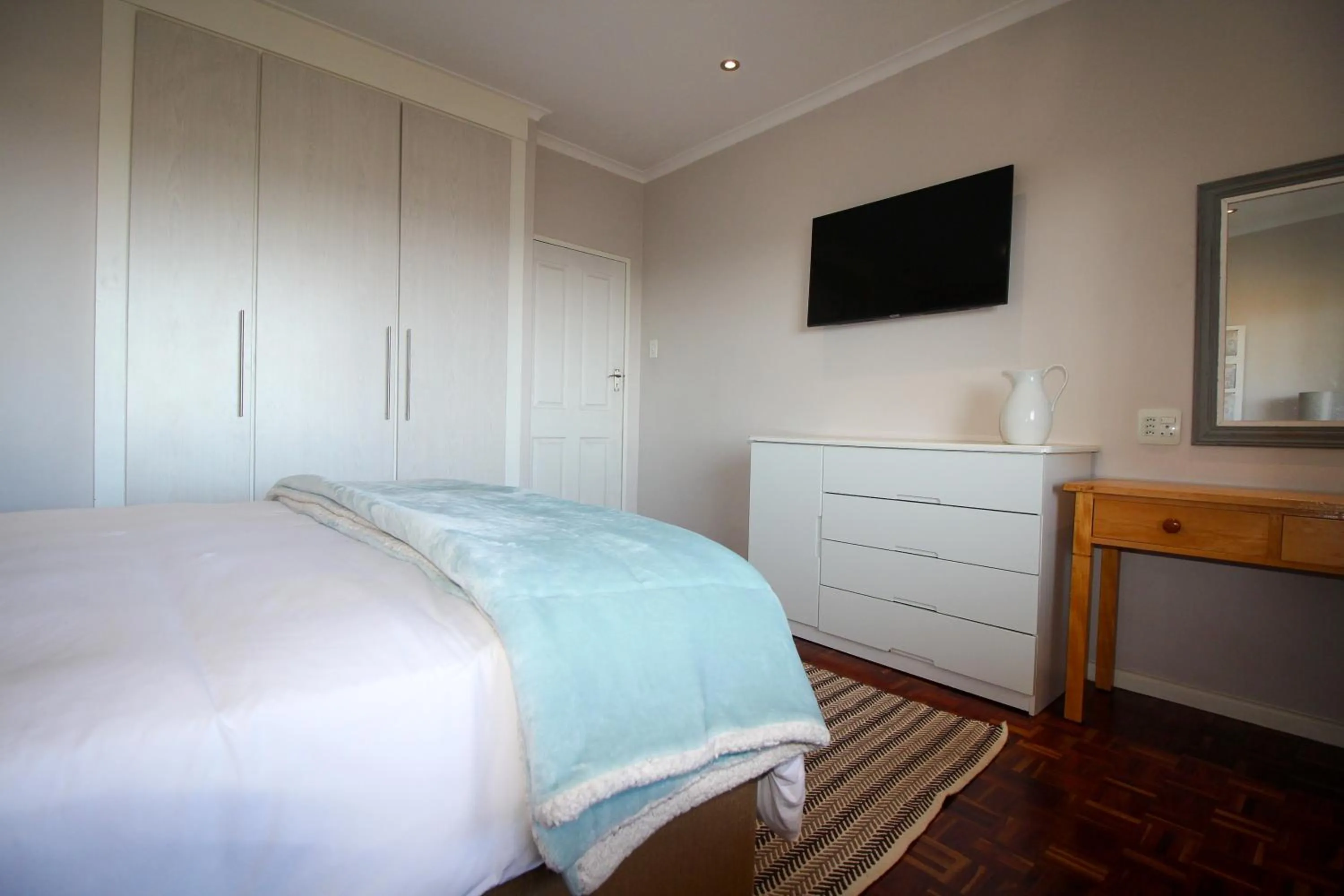 Westward HO Apartment 13