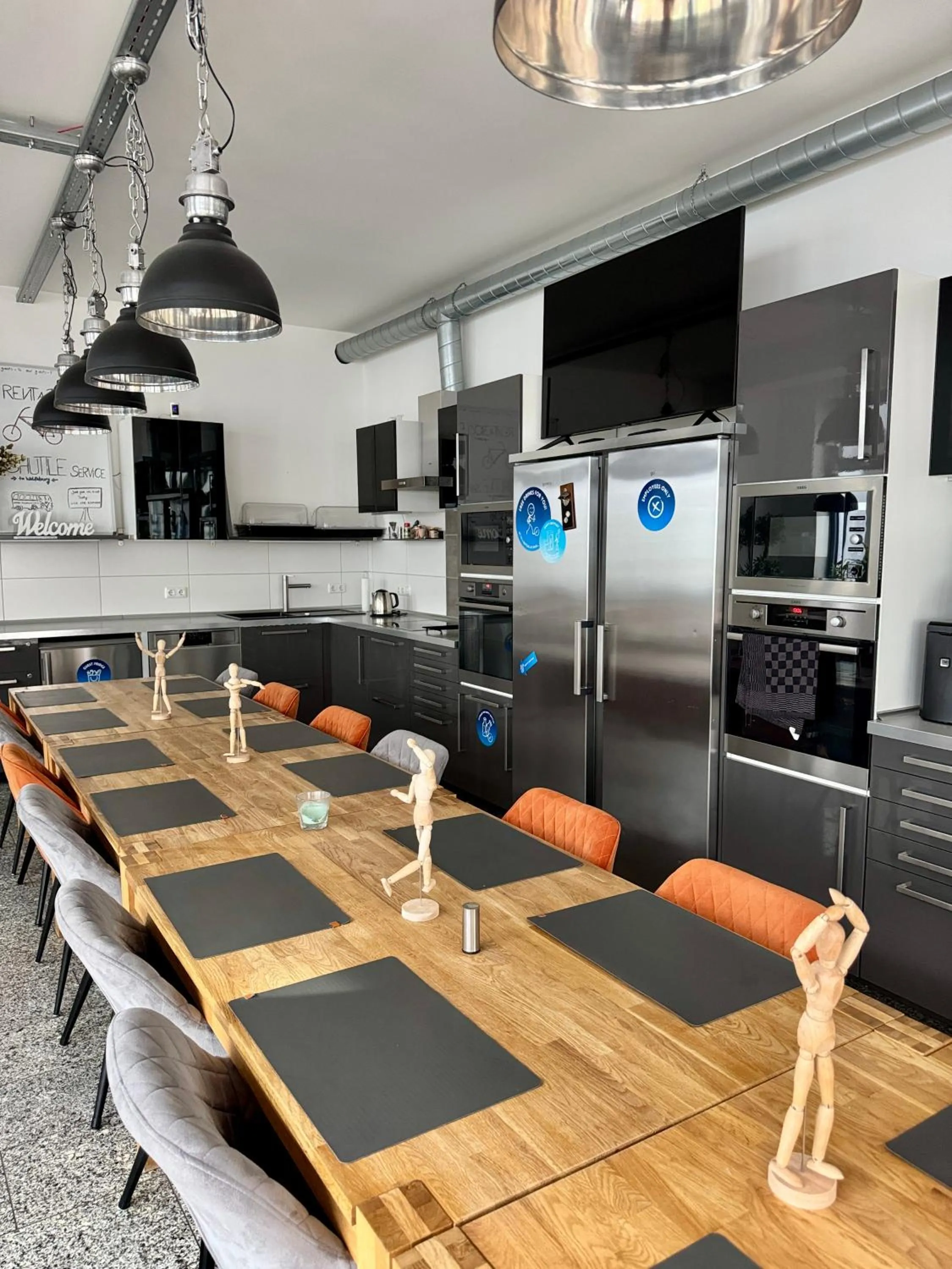Communal kitchen in Aparthotel Pumpengasse