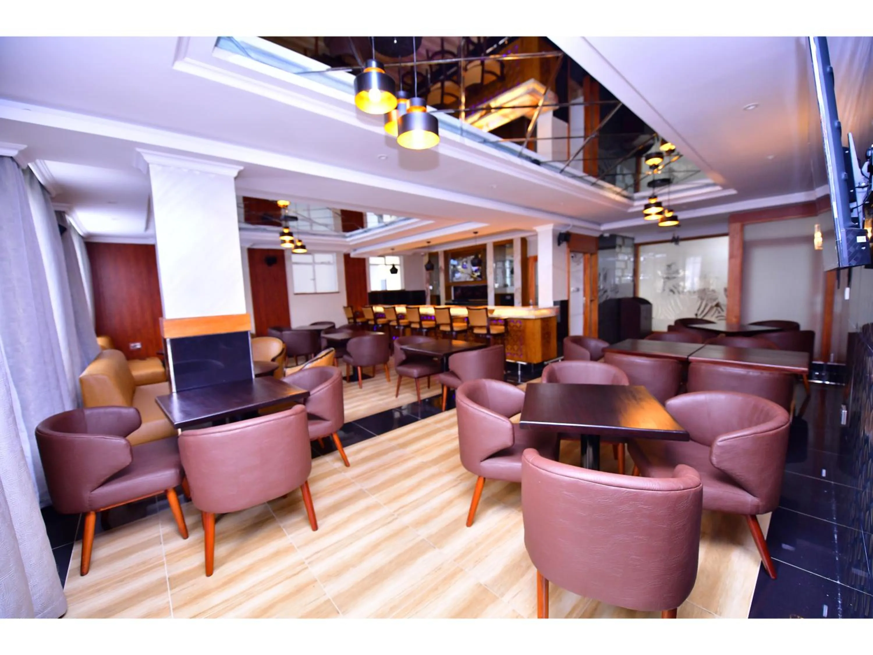 Restaurant/places to eat in Olive Gardens Hotel Nairobi