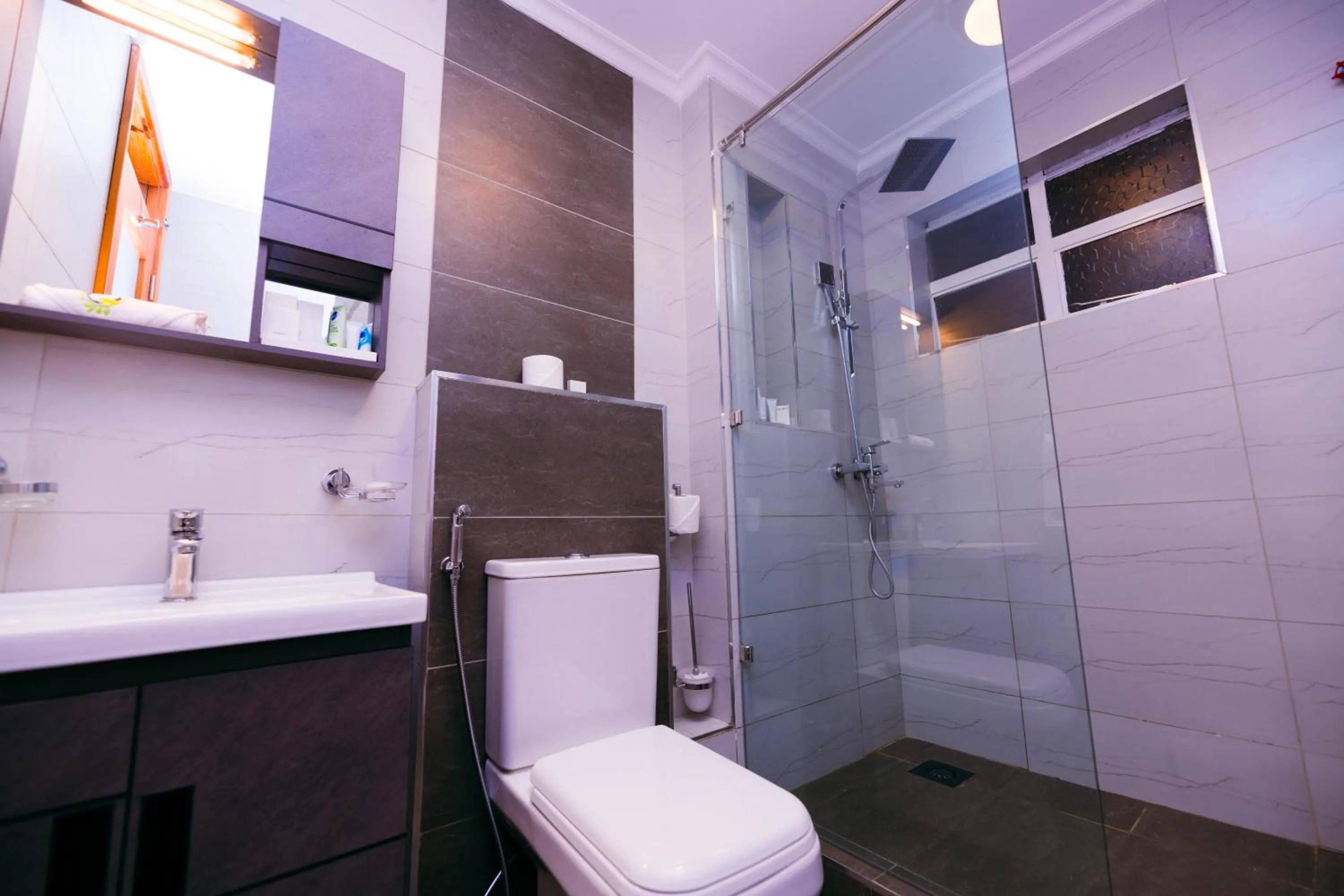 Shower in Olive Gardens Hotel Nairobi