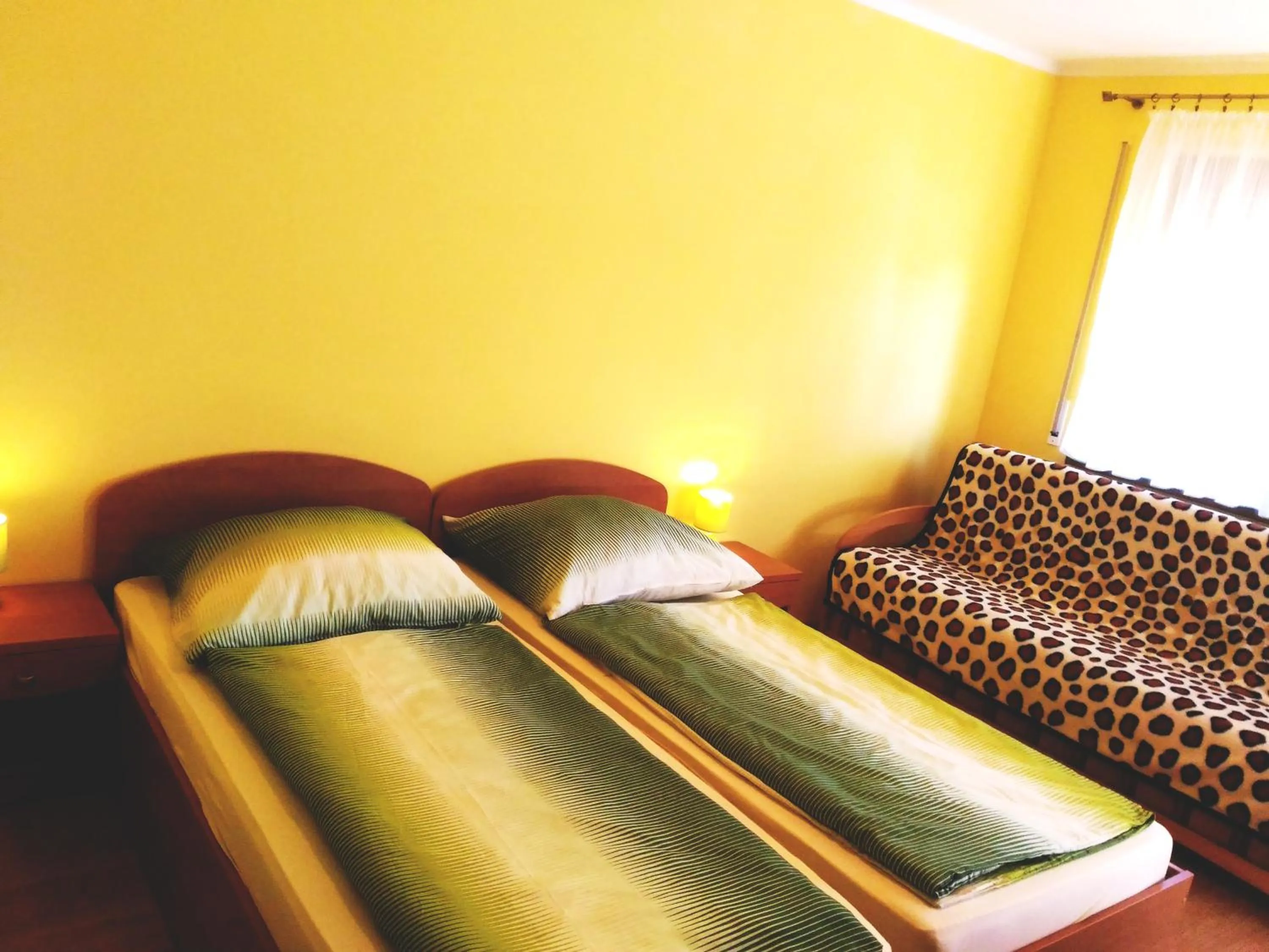 Photo of the whole room, Bed in Posejdon