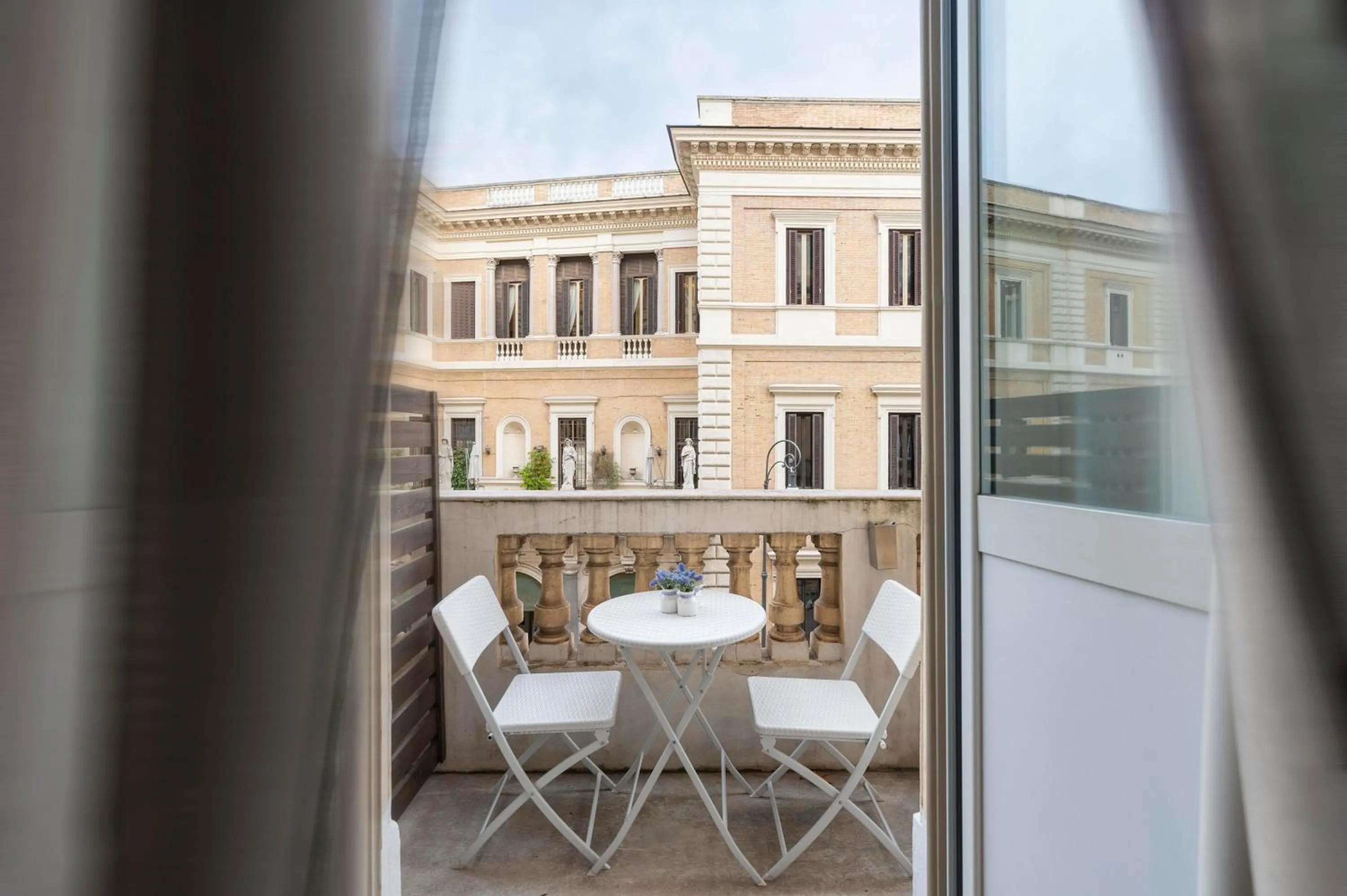 Balcony/Terrace in Vanity Navona