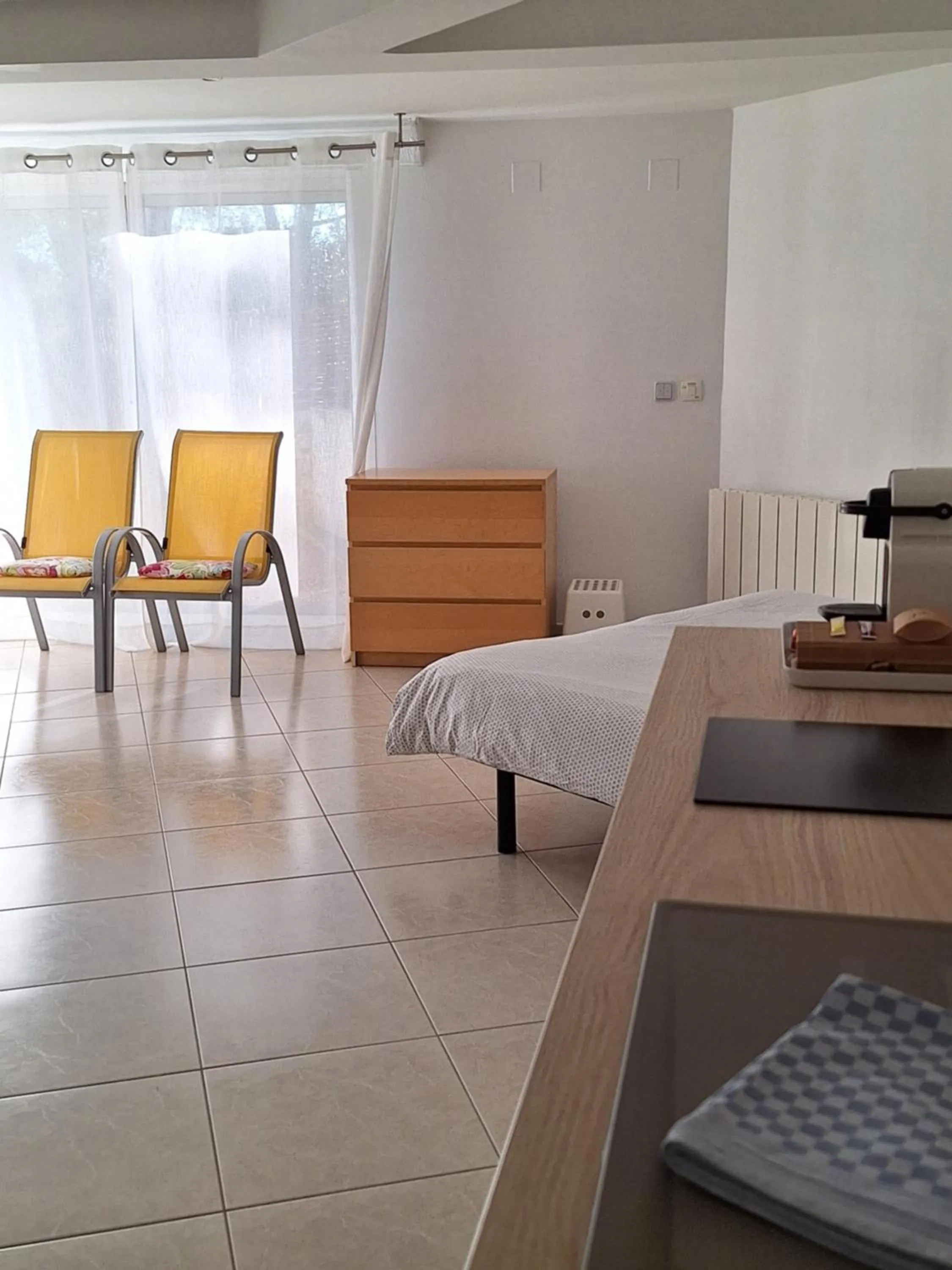 Garden view in Studio d'Hôtes les Libellules