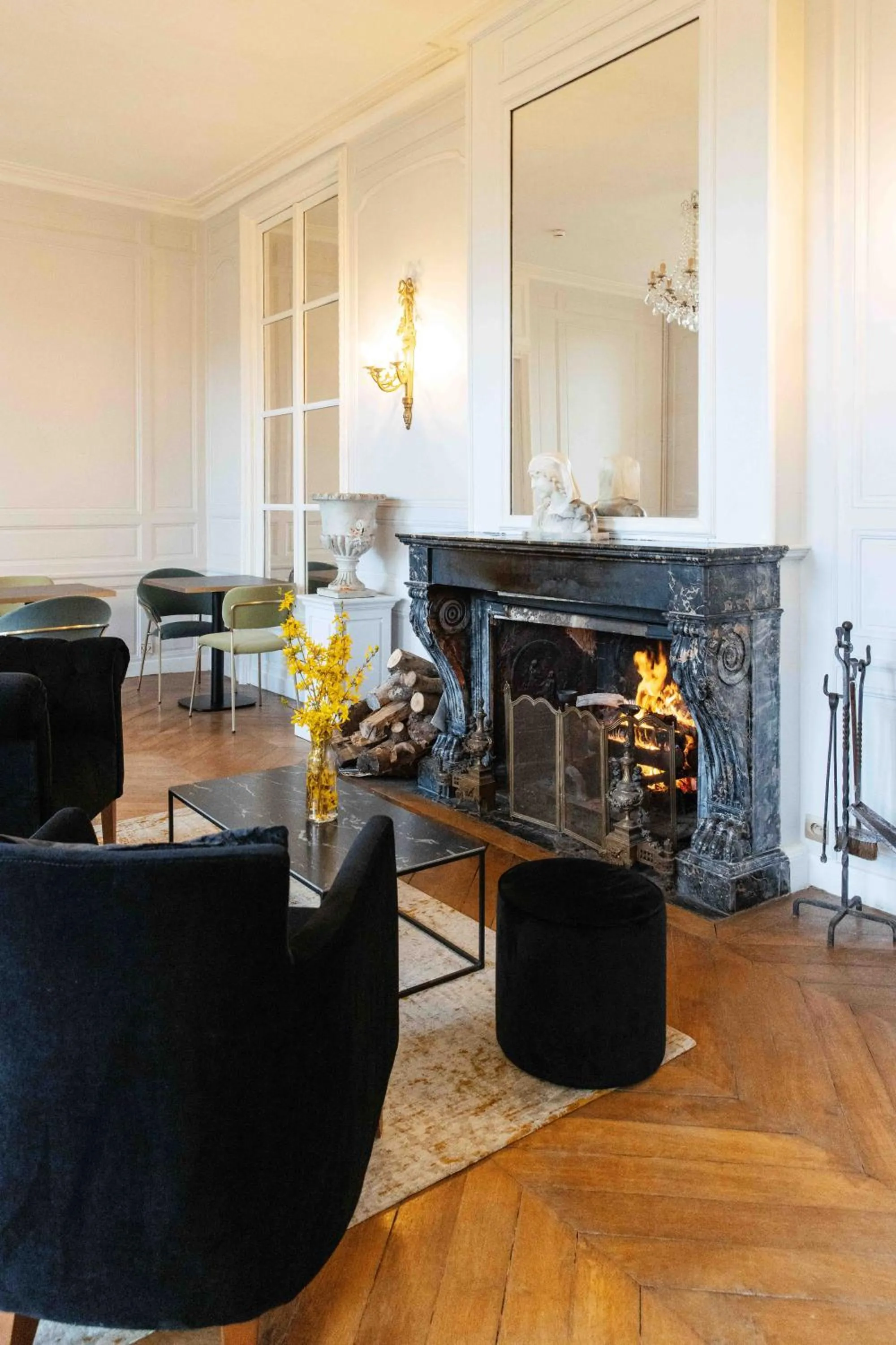 Living room in Château De La Bûcherie