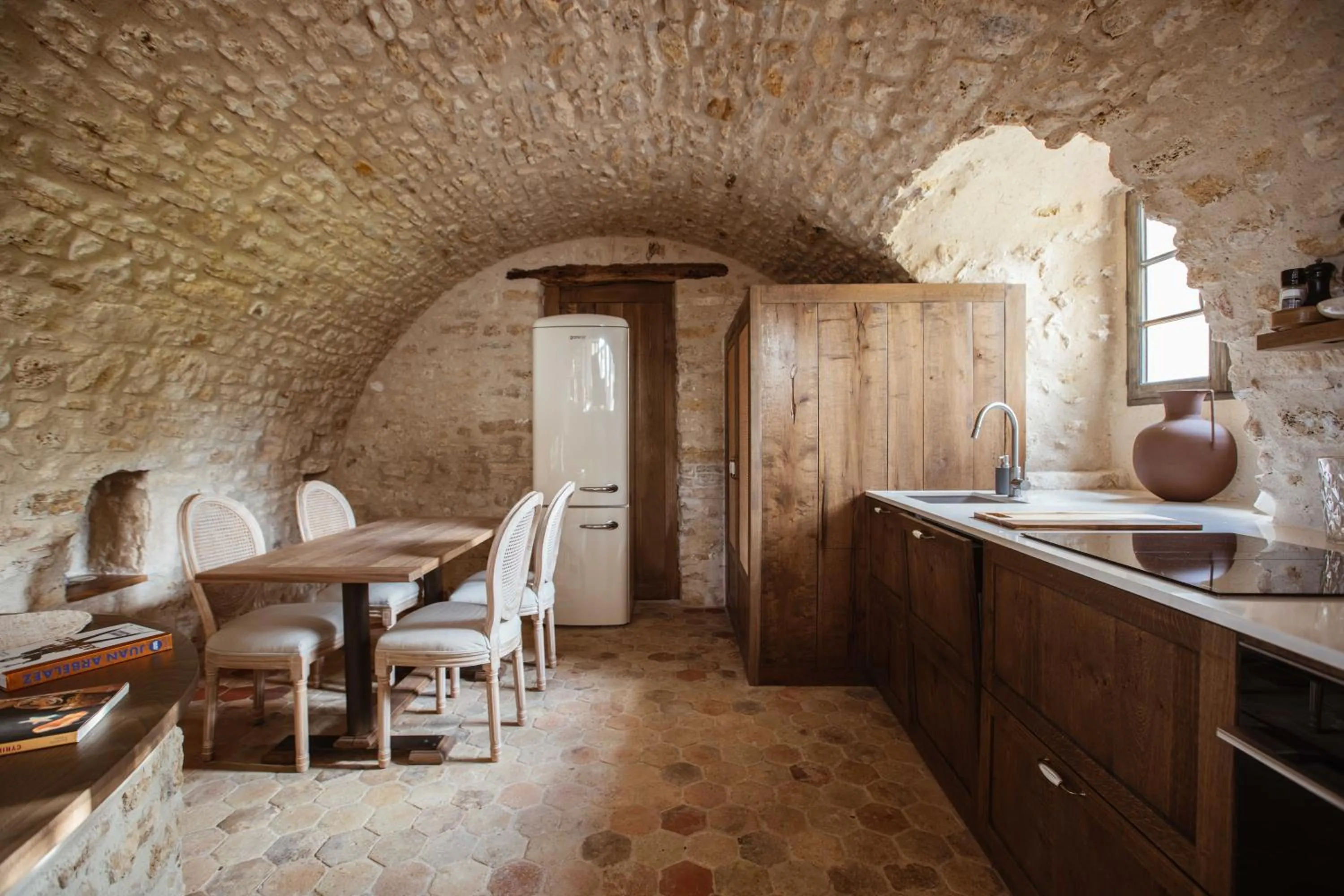 kitchen in Château De La Bûcherie