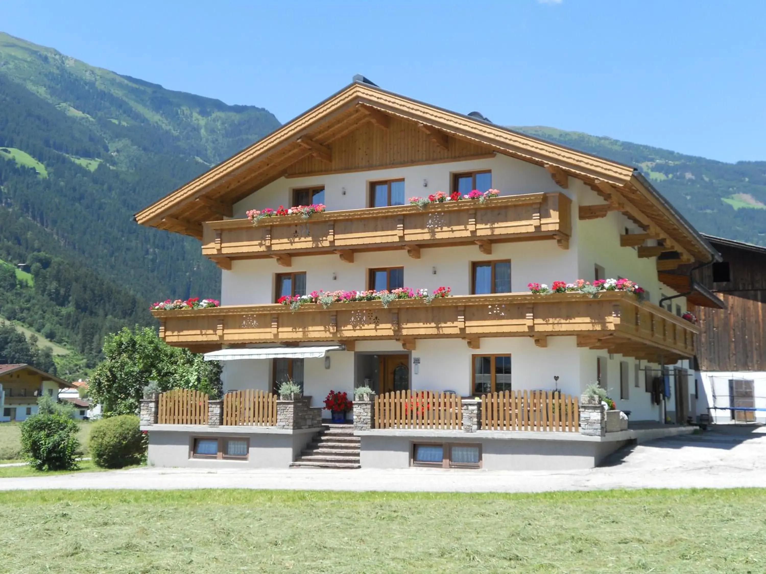 Gästehaus Jogglerhof Gästehaus Jogglerhof