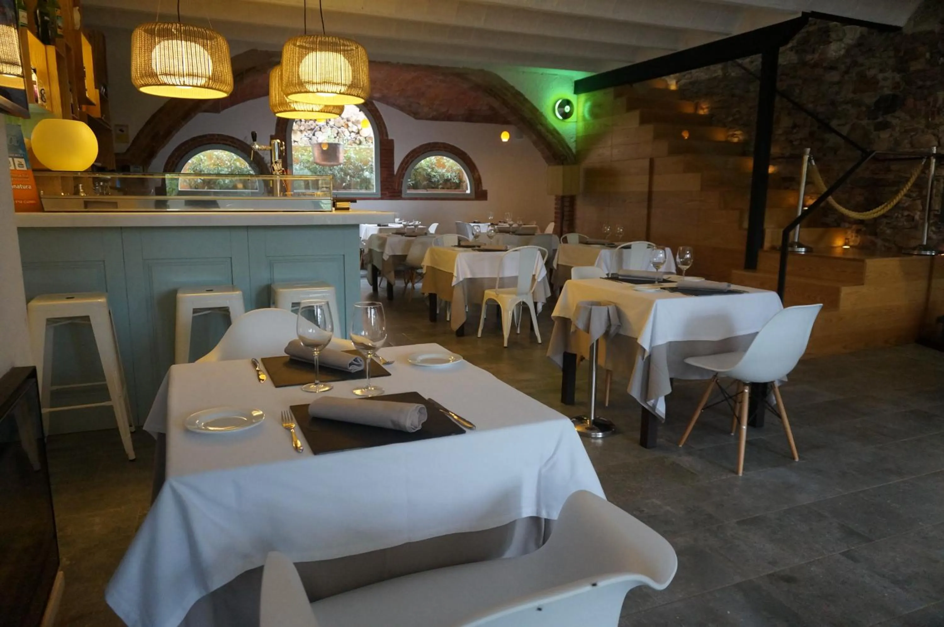 Restaurant/places to eat in Hotel Can Ribalta