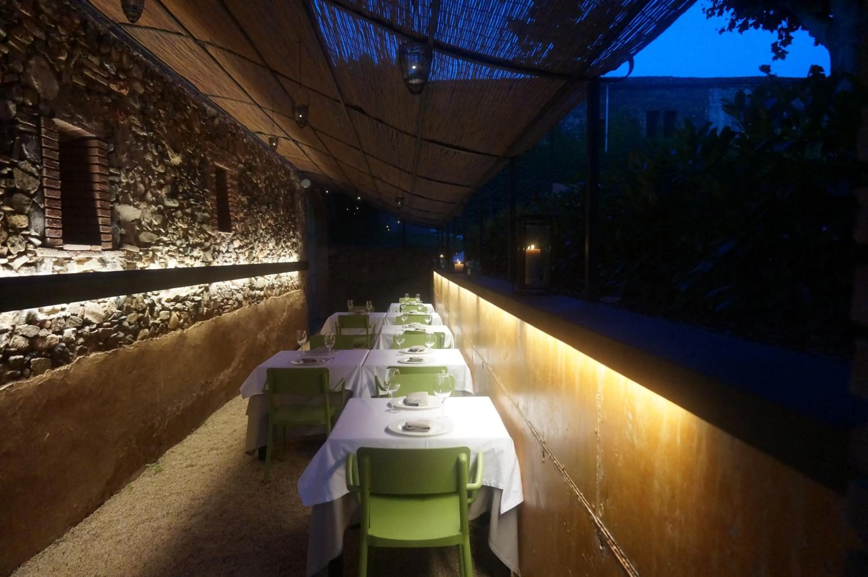 Restaurant/places to eat in Hotel Can Ribalta