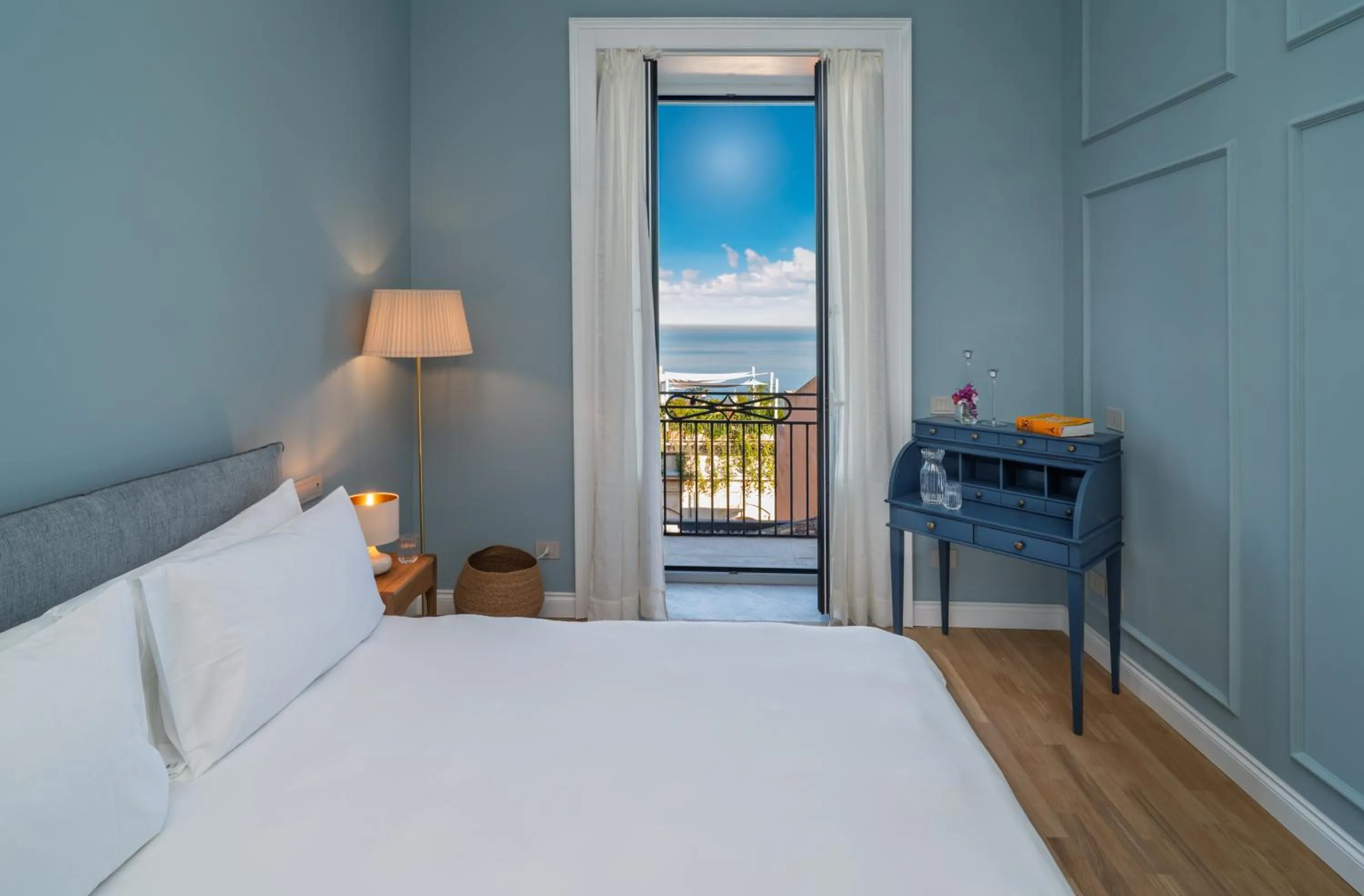 Bed in Villa Mabel Boutique Hotel