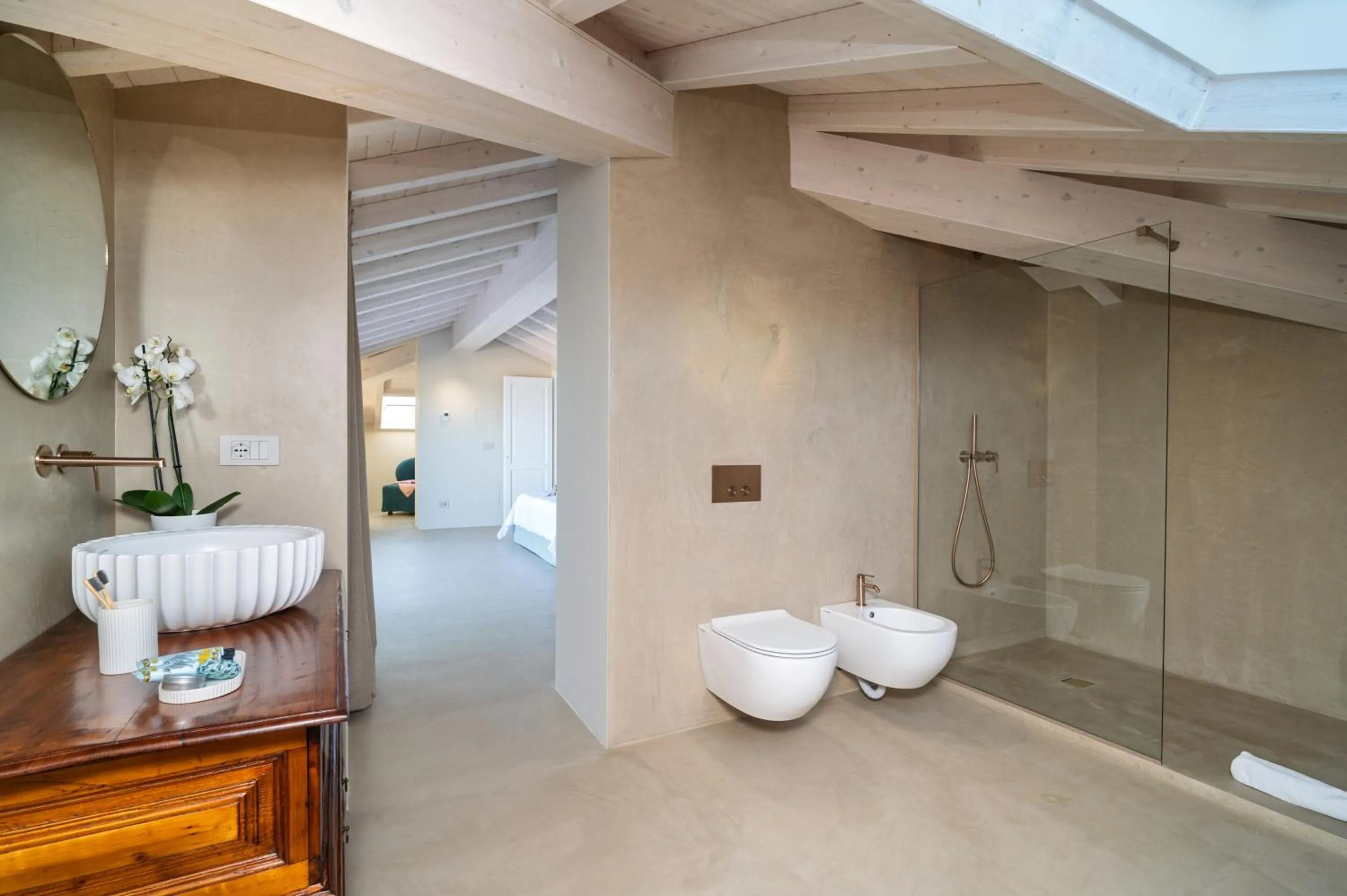 Shower in Villa Mabel Boutique Hotel