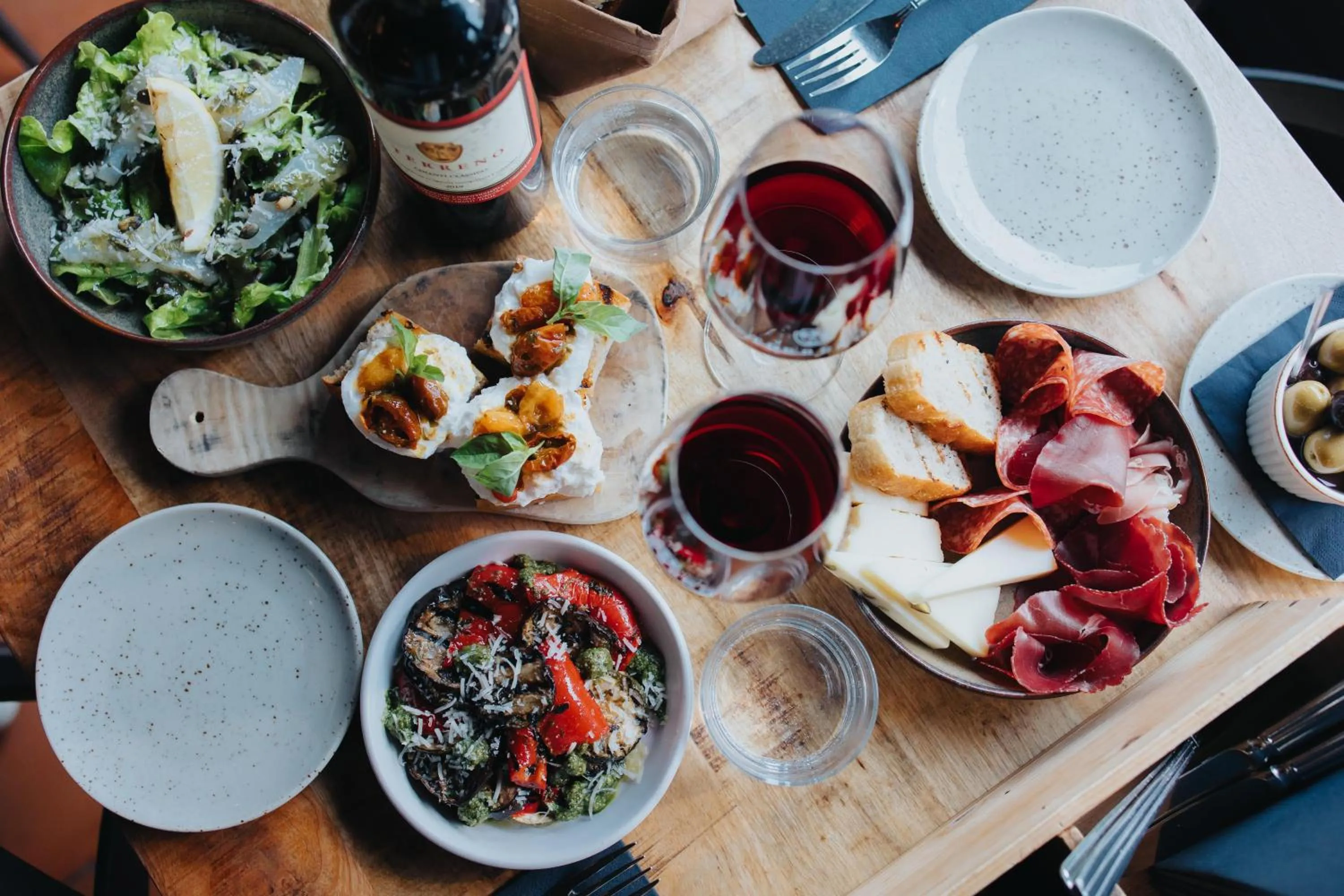 Restaurant/places to eat in The Winery Hotel, WorldHotels Crafted