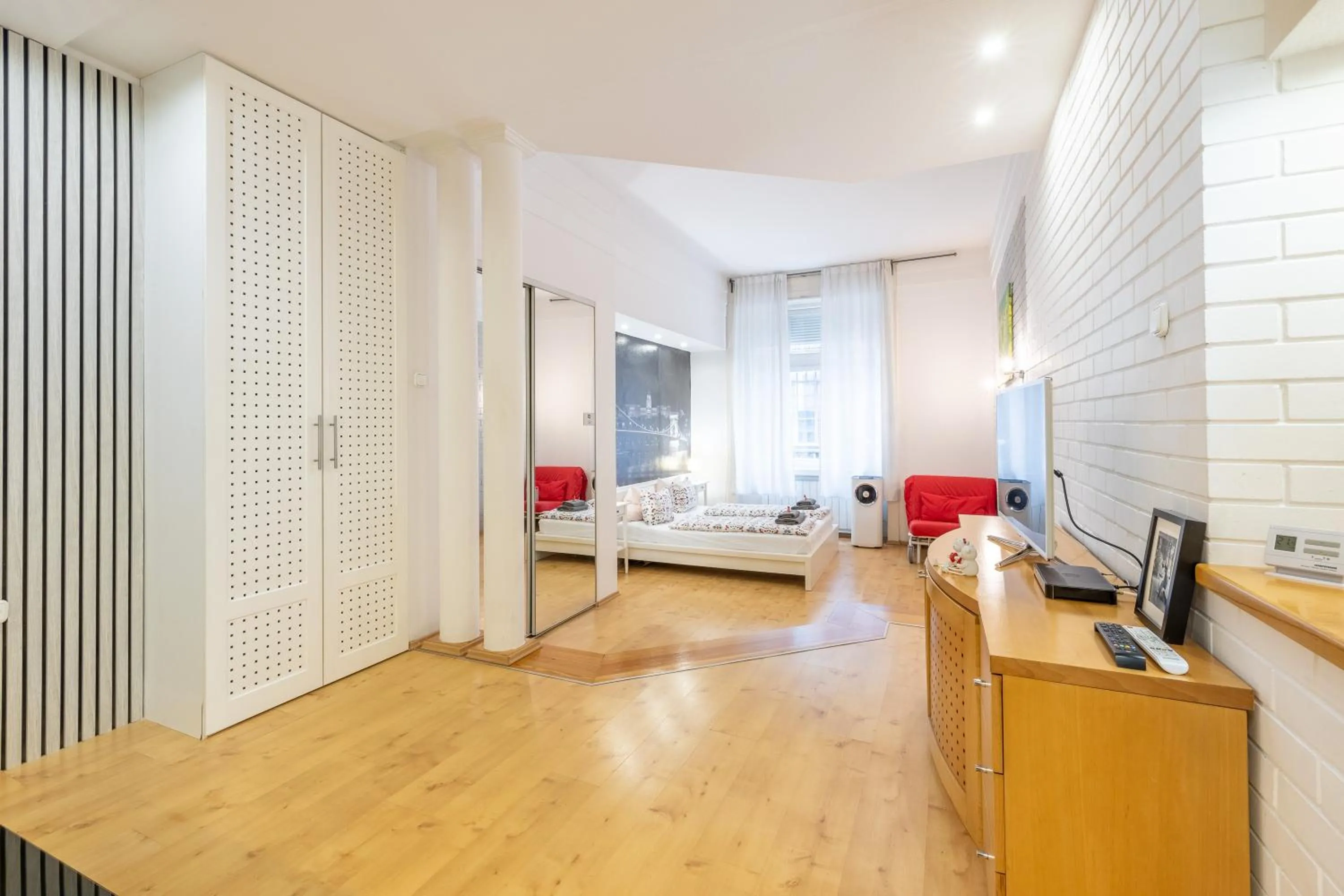 Photo of the whole room in Diana Apartment On Váci Utca