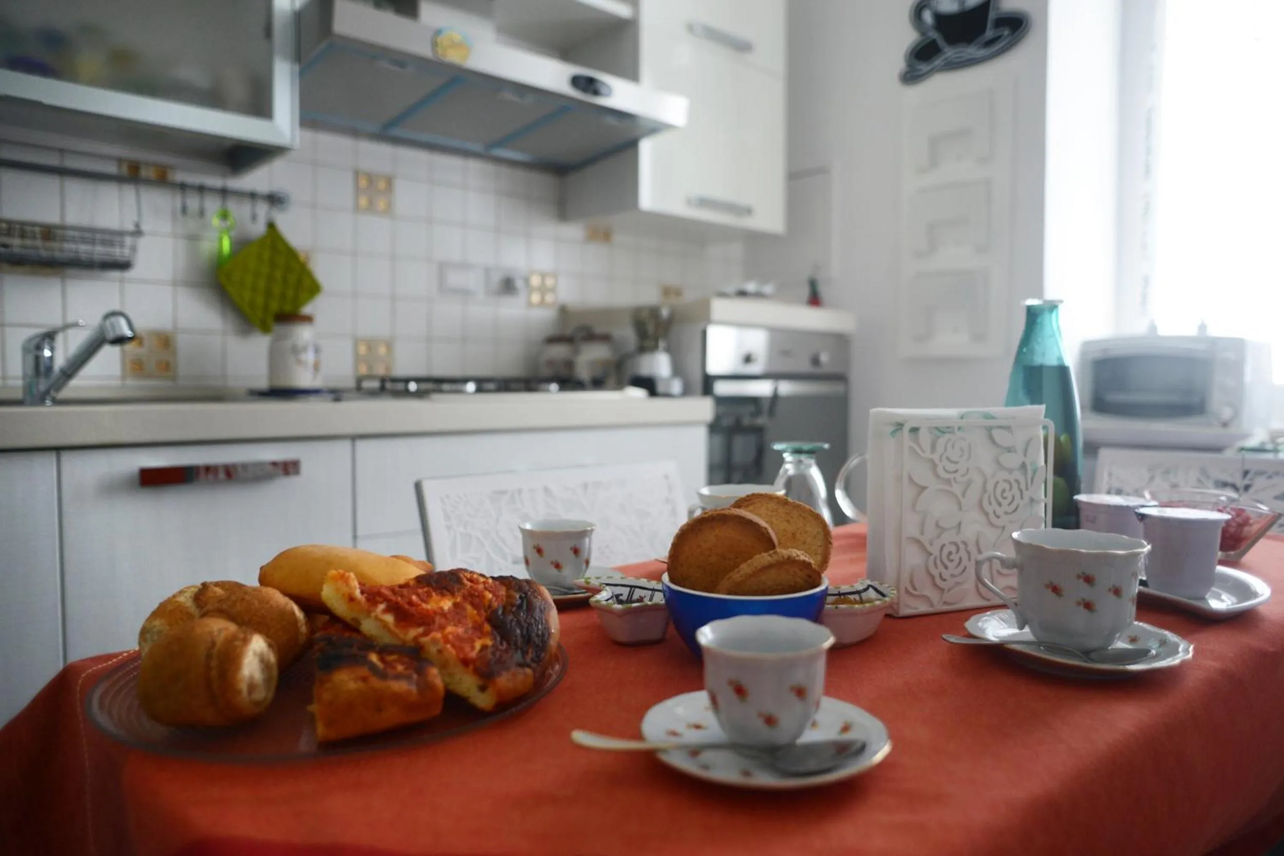 Italian breakfast in La Casa Di Nina