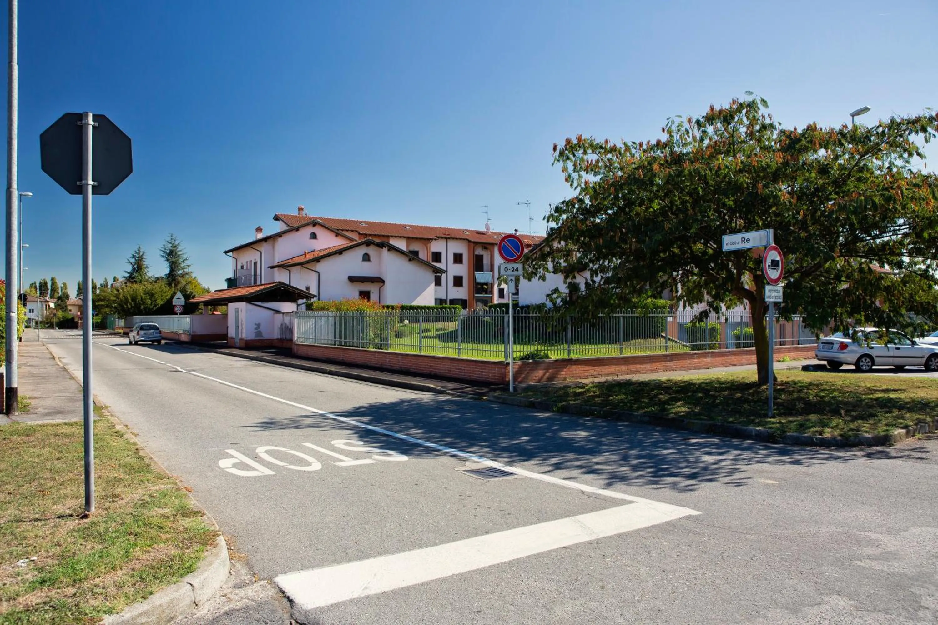Facade/entrance in La Casa Di Miele