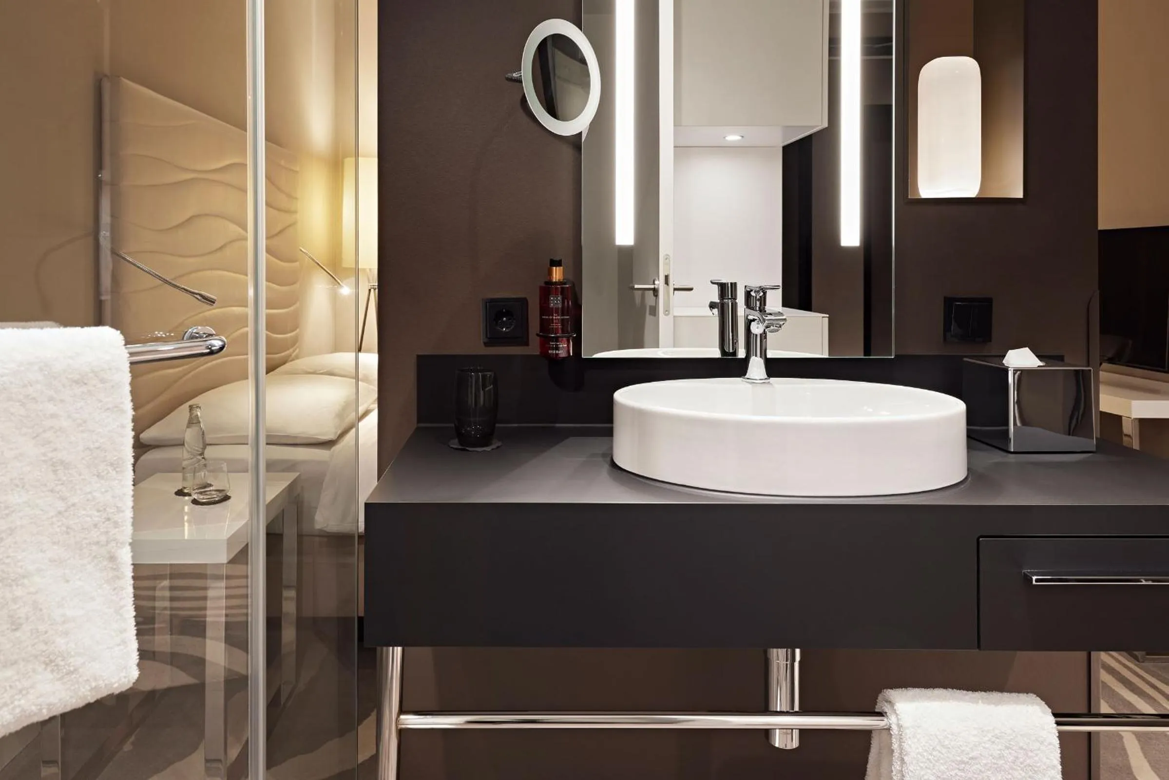 Bathroom in LEGERE HOTEL Bielefeld