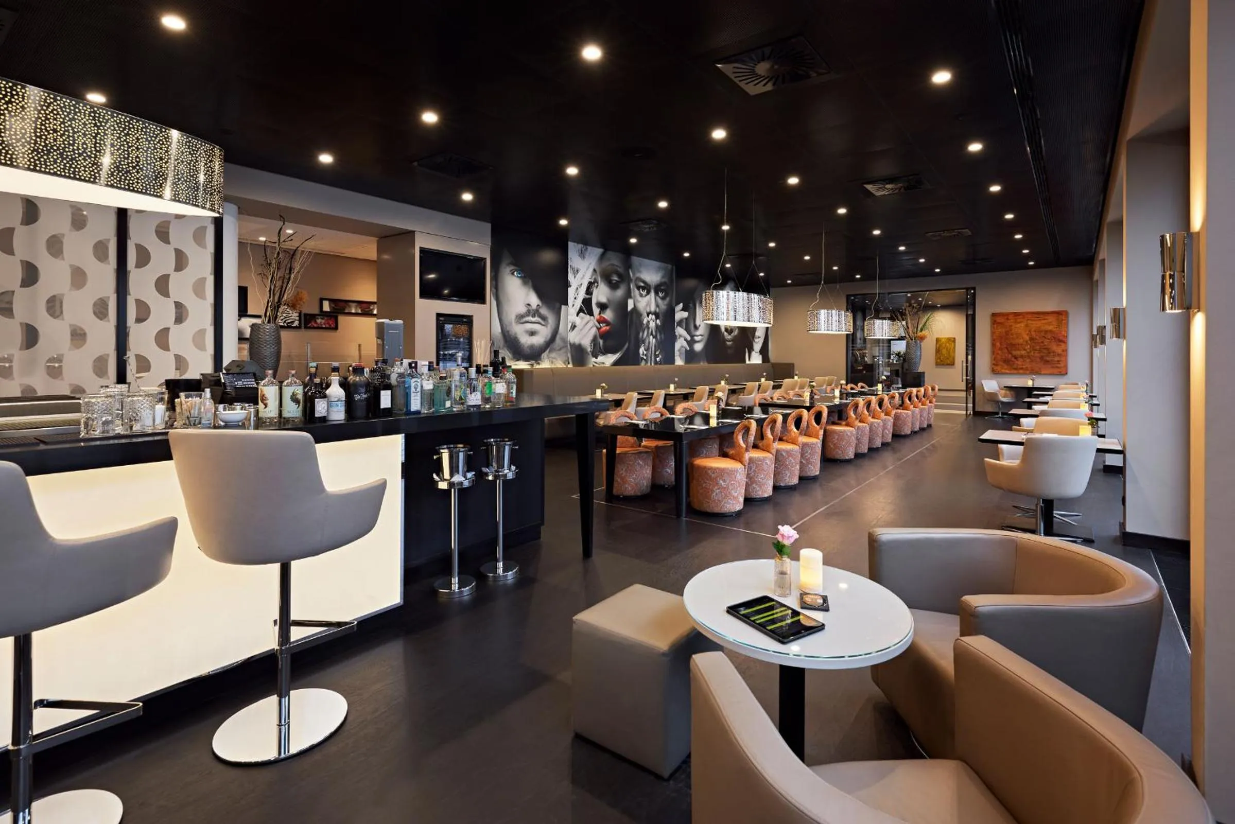 Restaurant/places to eat in LEGERE HOTEL Bielefeld