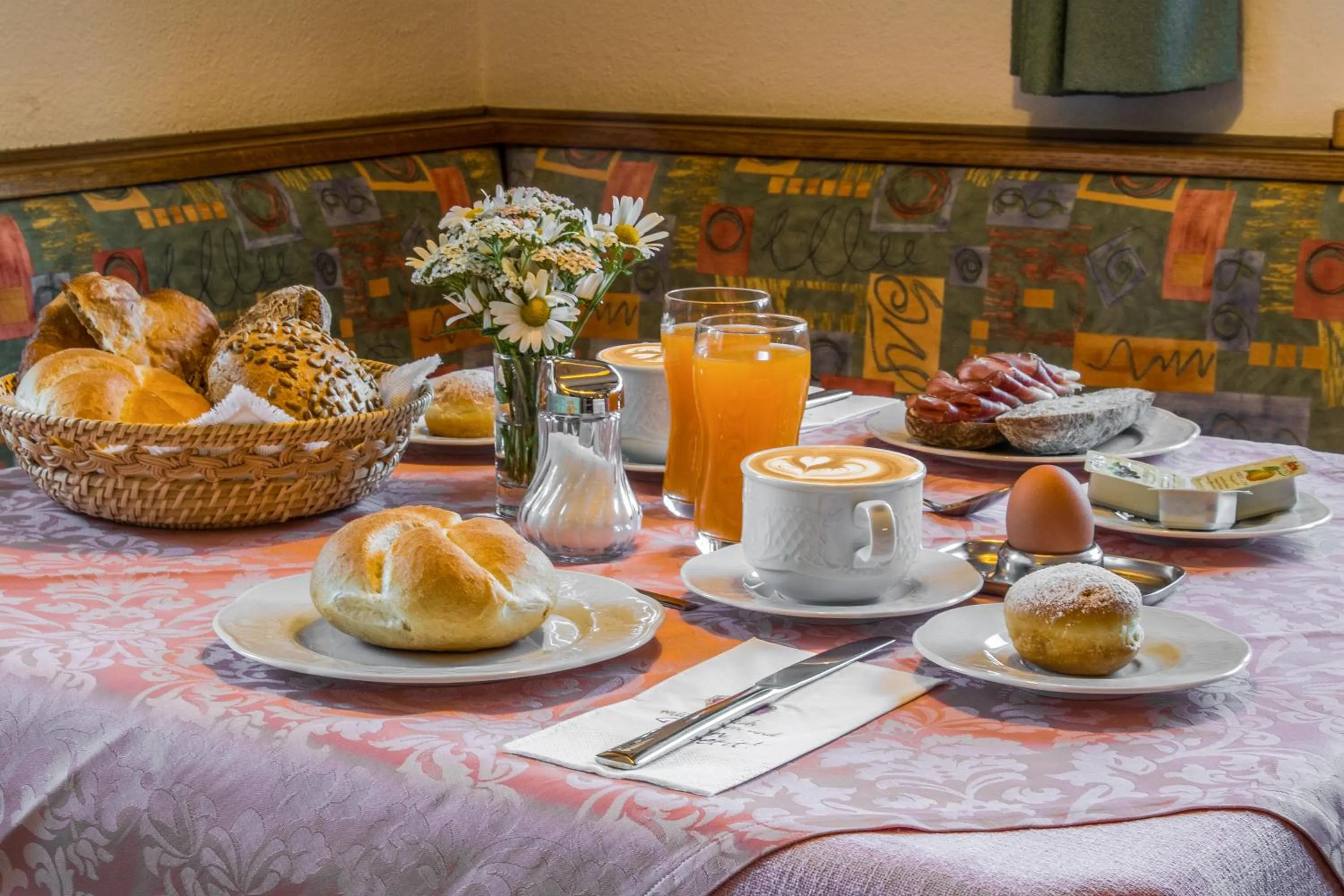 Breakfast in Garni Baita