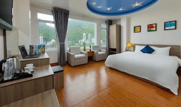 Bed in Catba Central Hotel 2