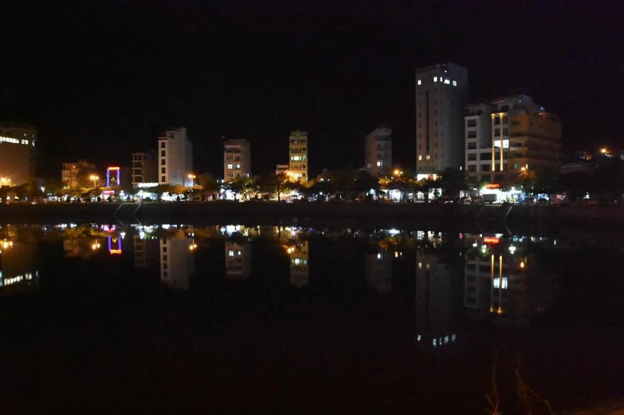 Catba Central Hotel 2
