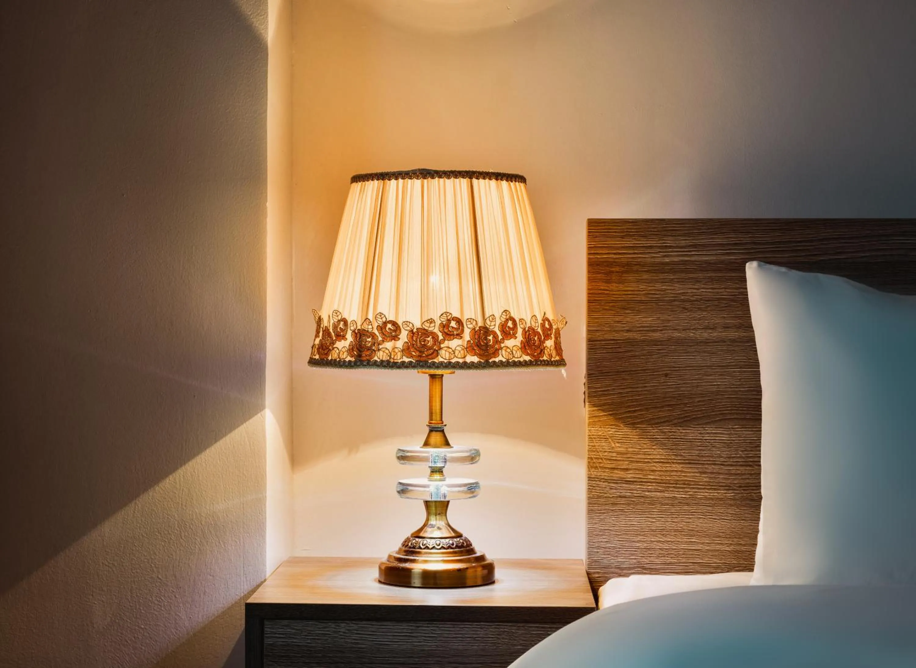 Bed in Catba Central Hotel 2