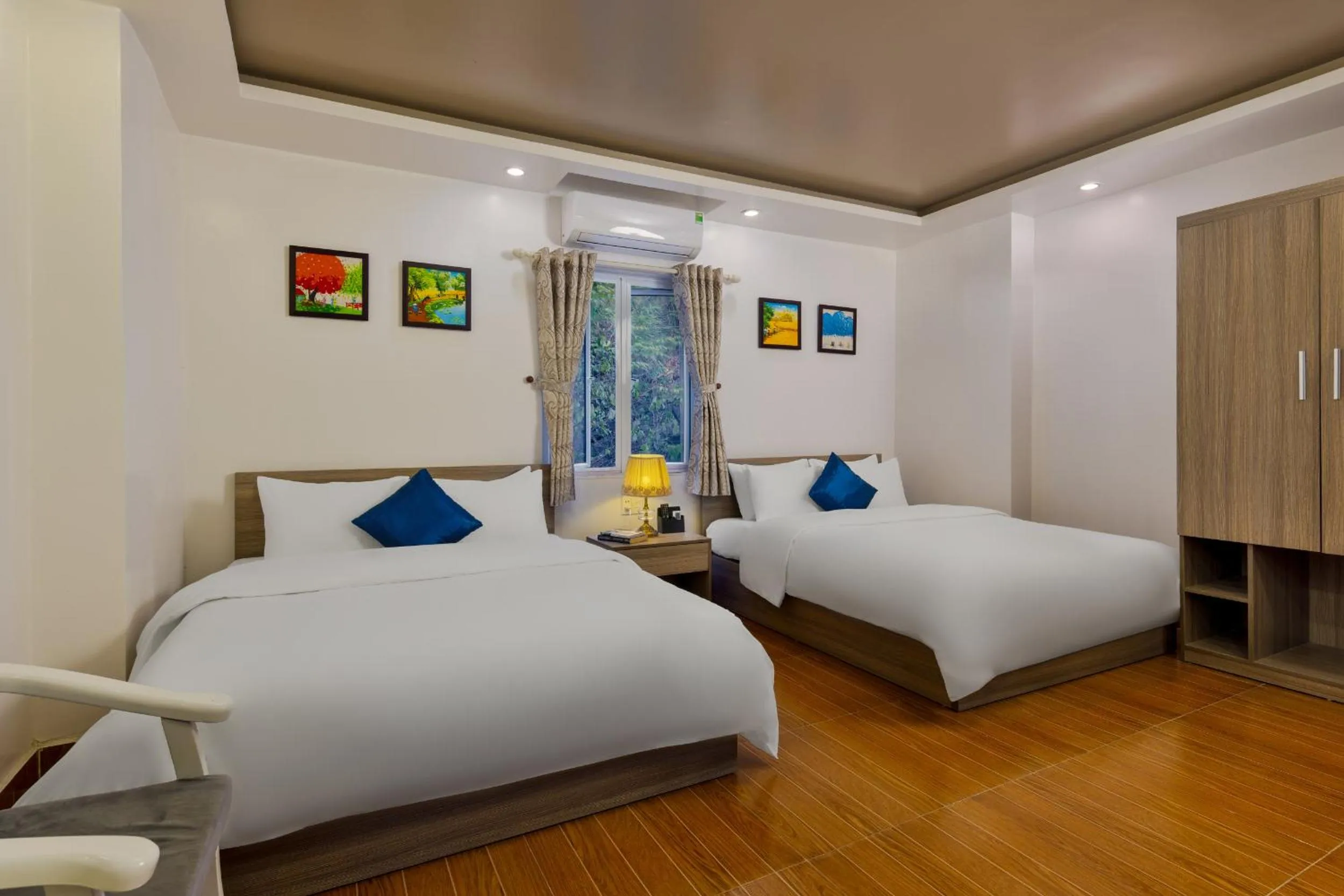 Bed in Catba Central Hotel 2
