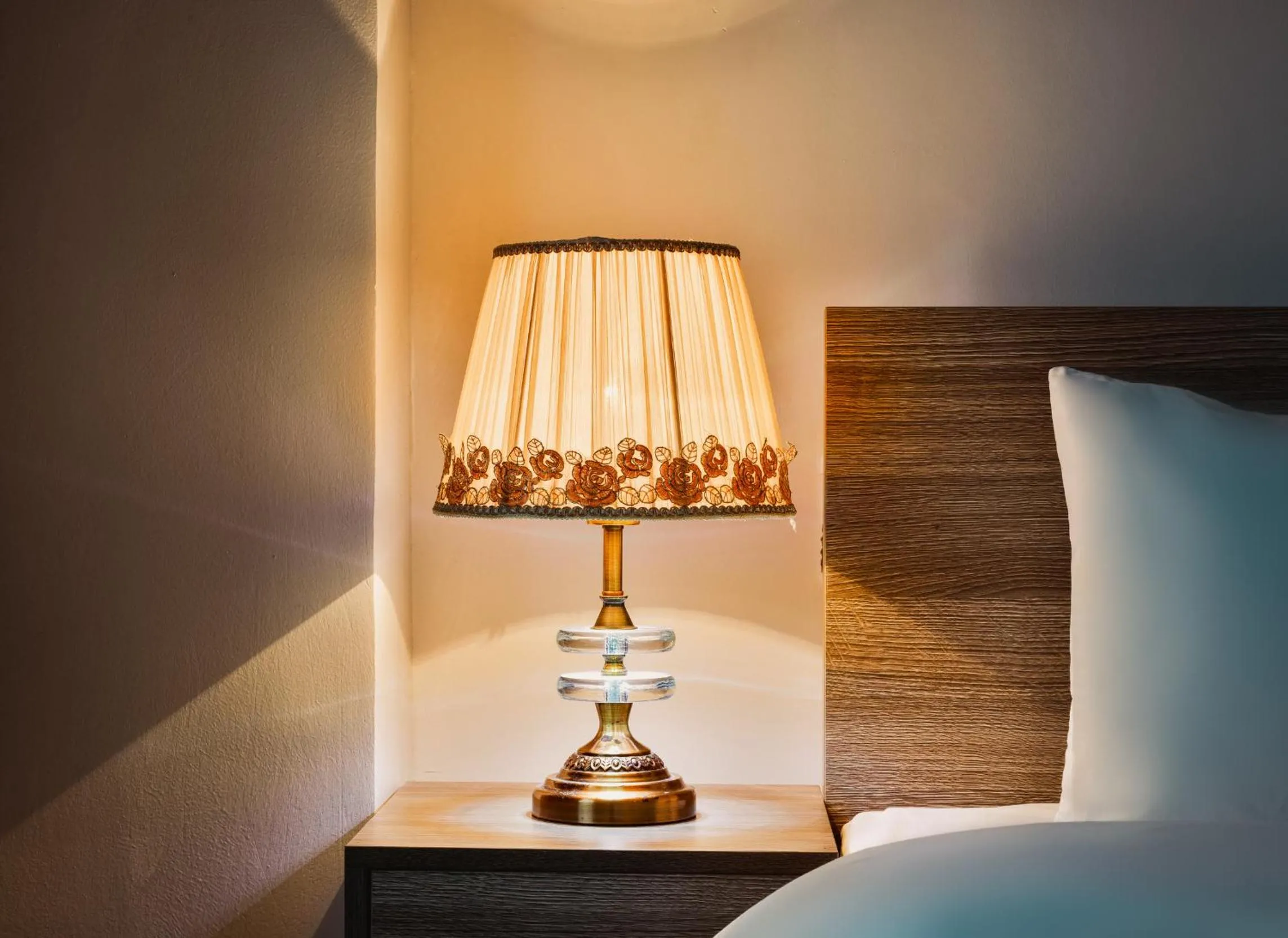 Bed in Catba Central Hotel 2