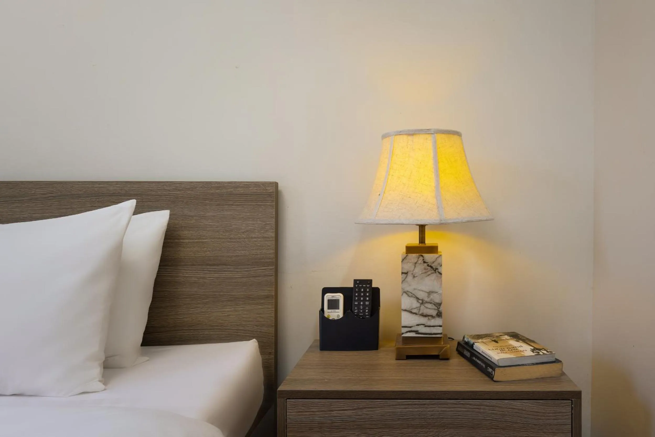 Bed in Catba Central Hotel 2
