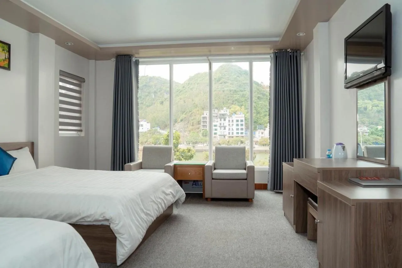 Bed in Catba Central Hotel 2