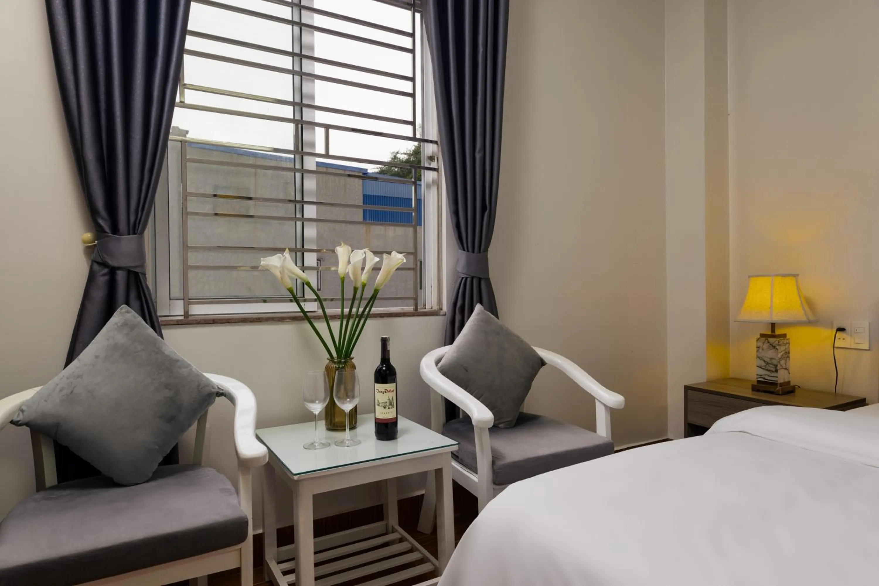 Bed in Catba Central Hotel 2
