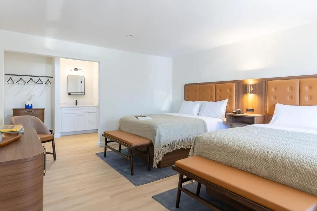 Bedroom, Bed in Salt Ranch Hotel