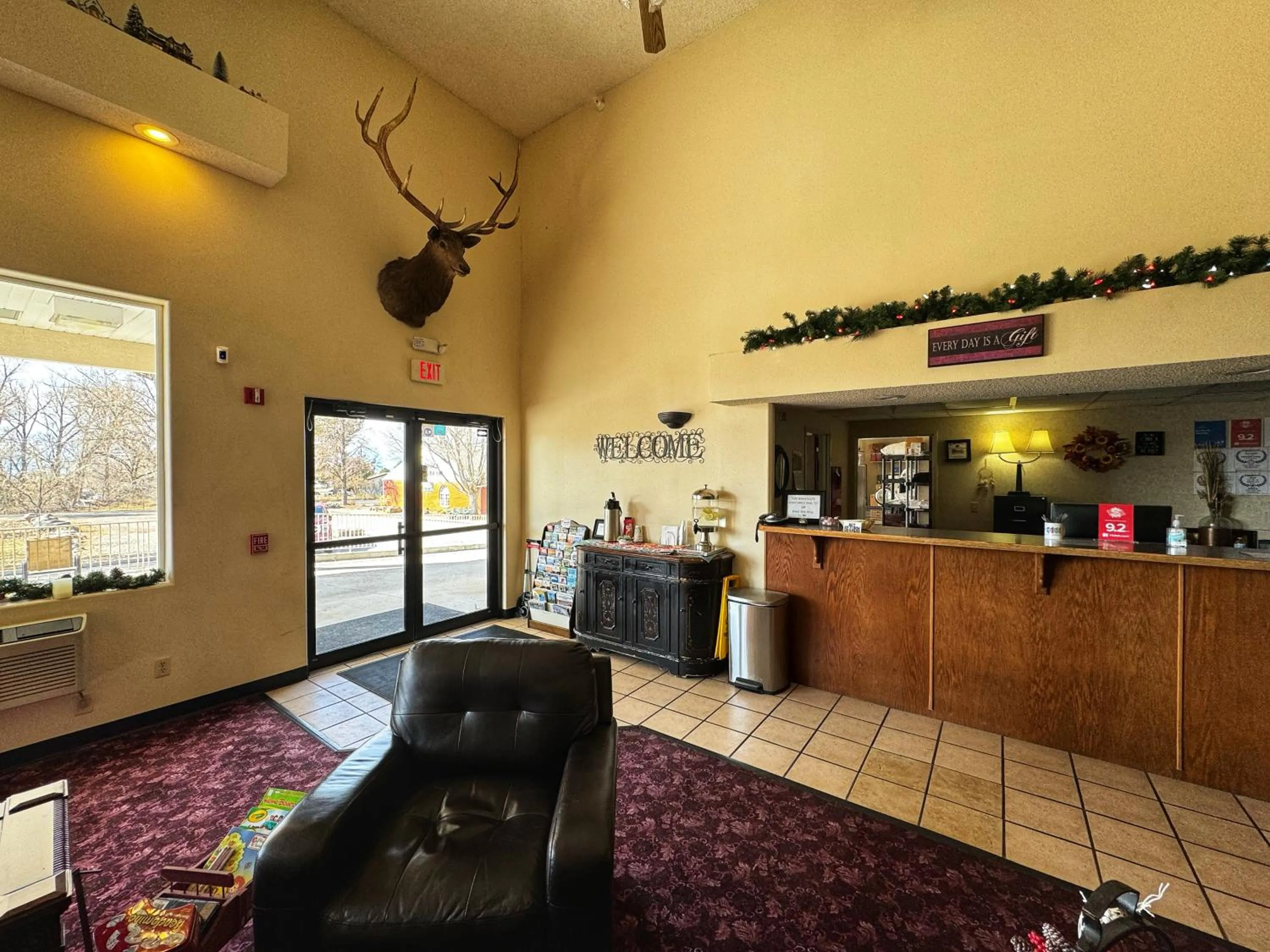 Lobby or reception in Stay Wise Inn Cedaredge