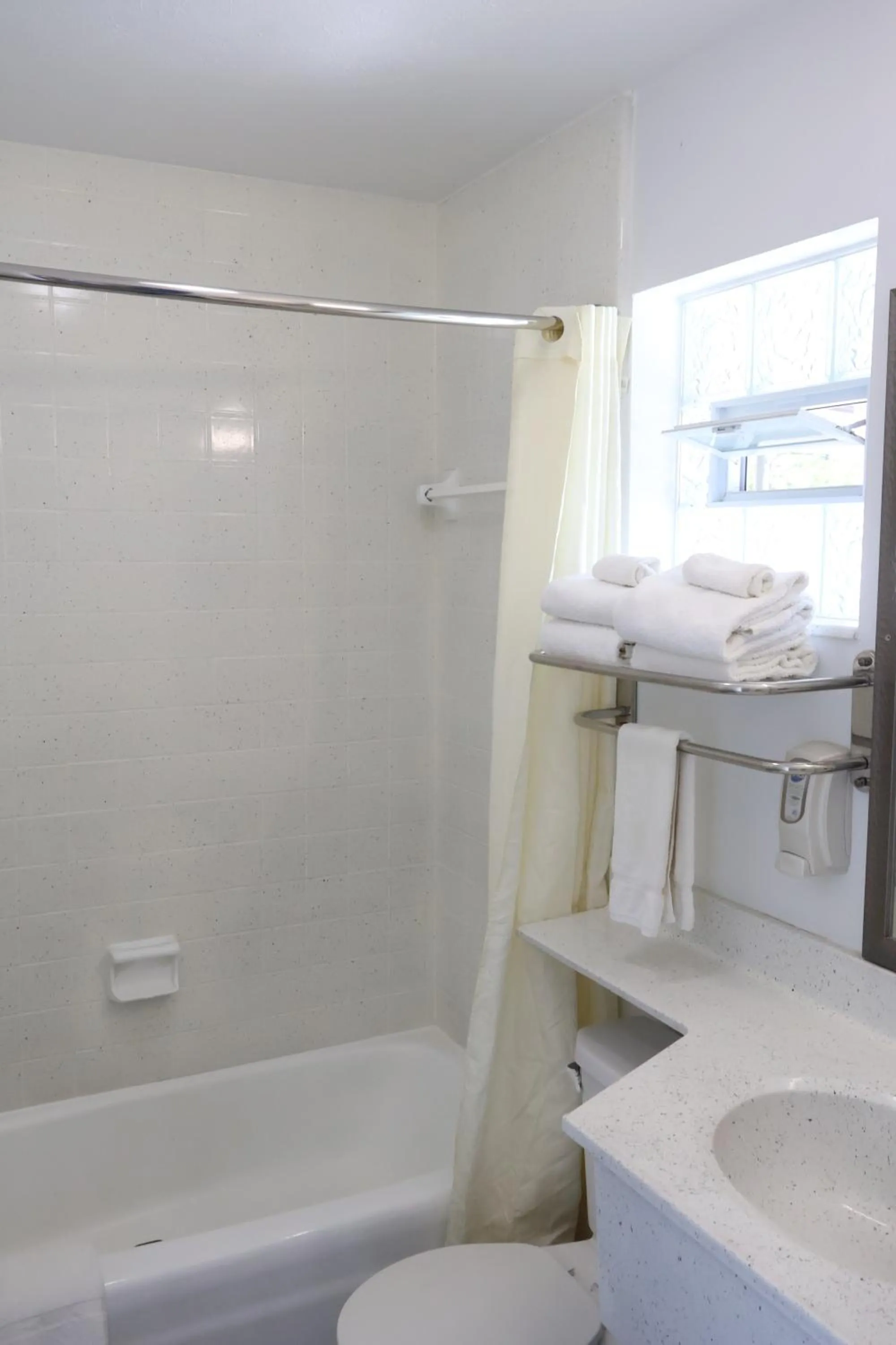 Economy Inn Historic District