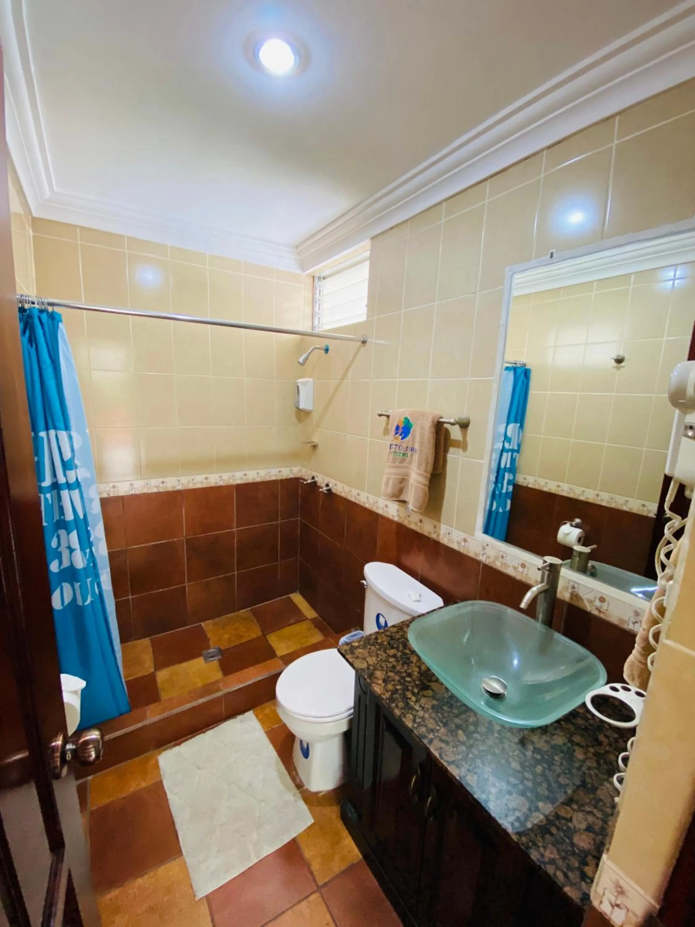 Bathroom in Hotel Puerto Libre