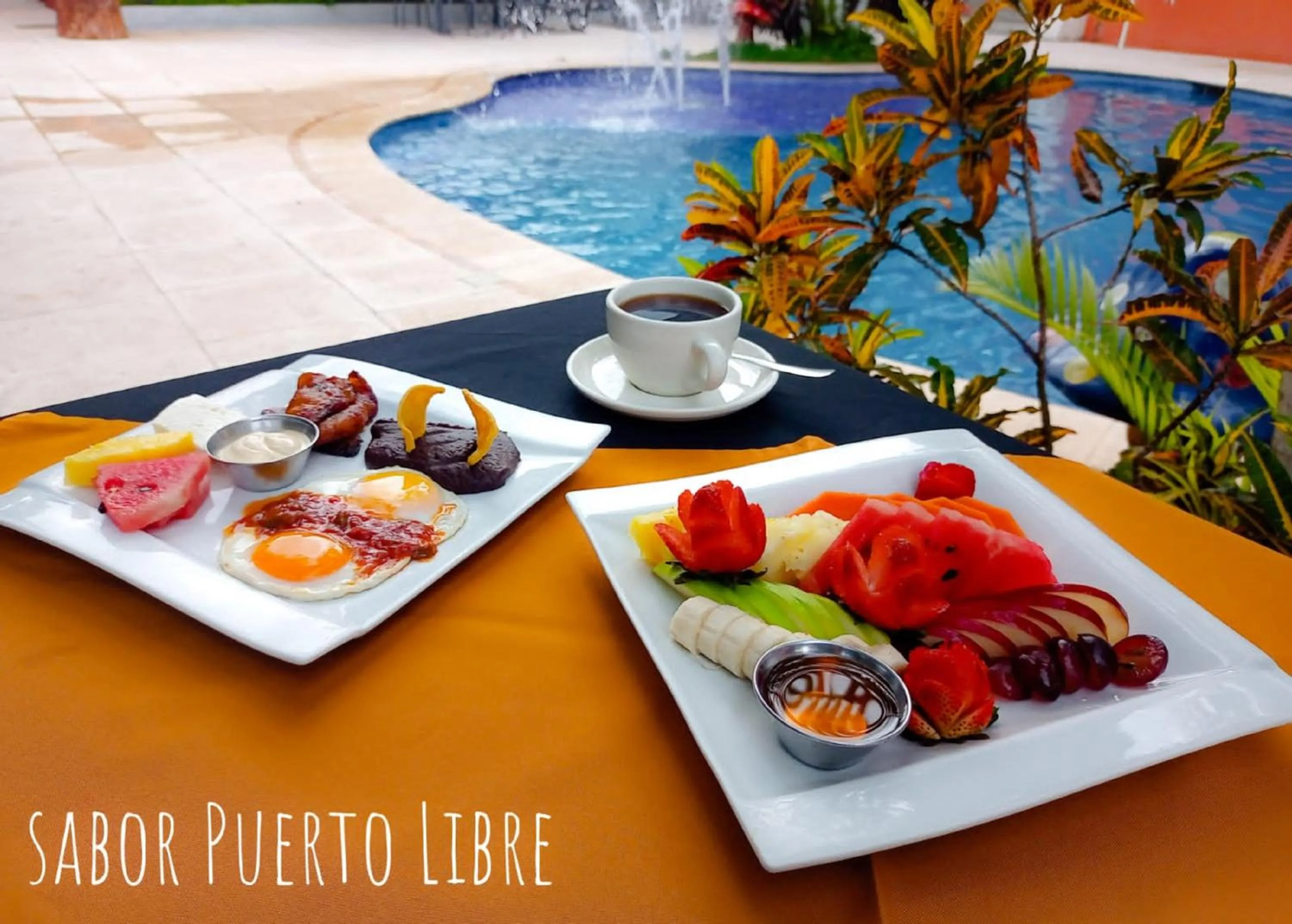 Breakfast in Hotel Puerto Libre