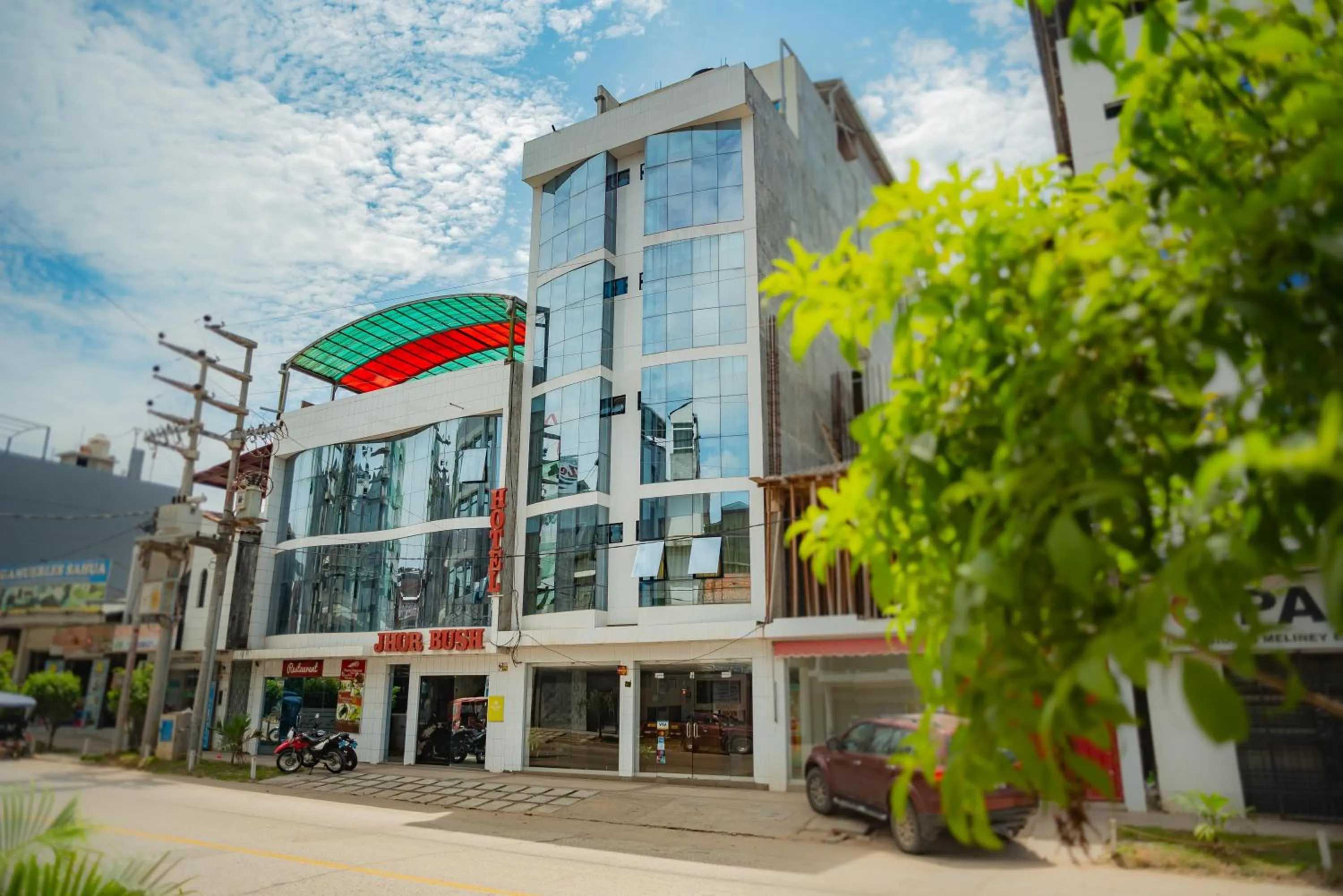 Property building in Hotel Jhor Bush