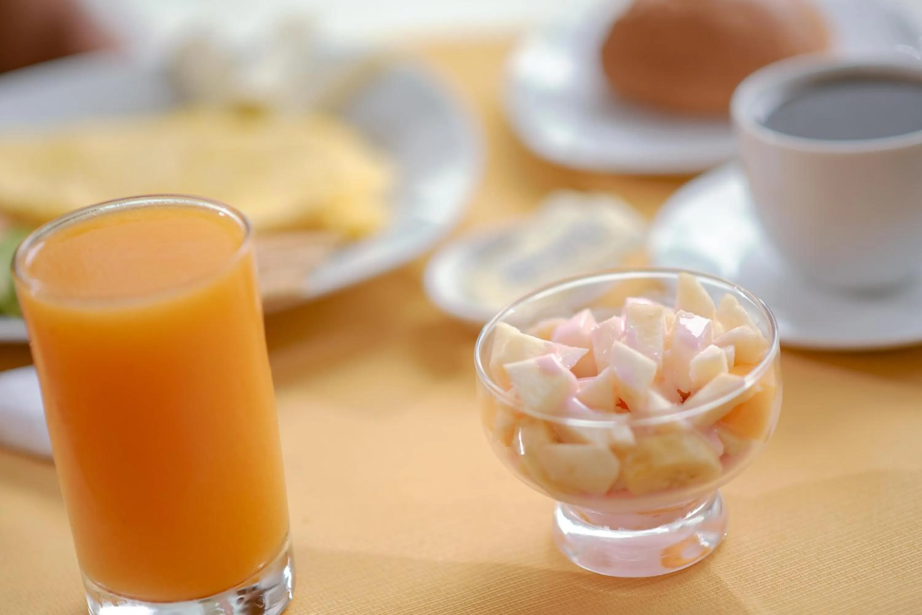 Restaurant/places to eat in Hotel Jhor Bush