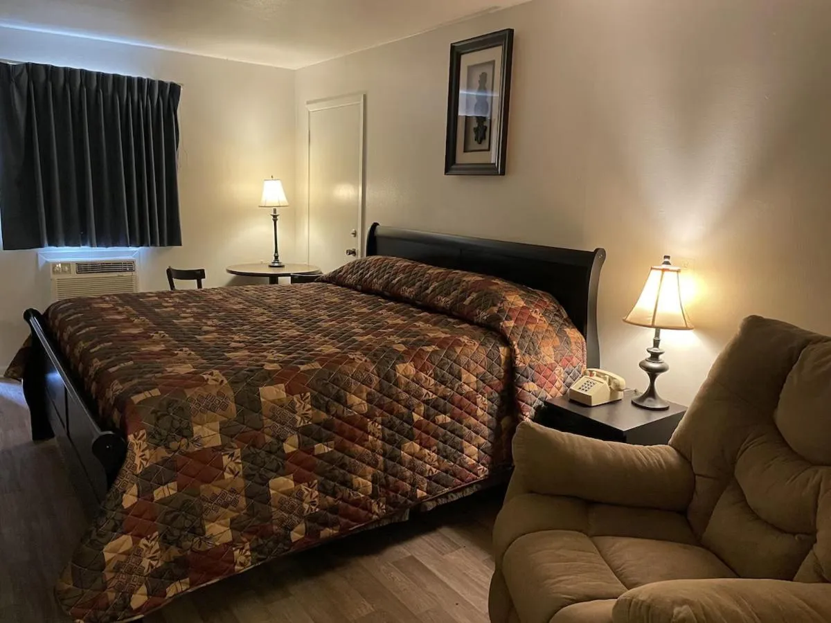 Bed in Sky Inn