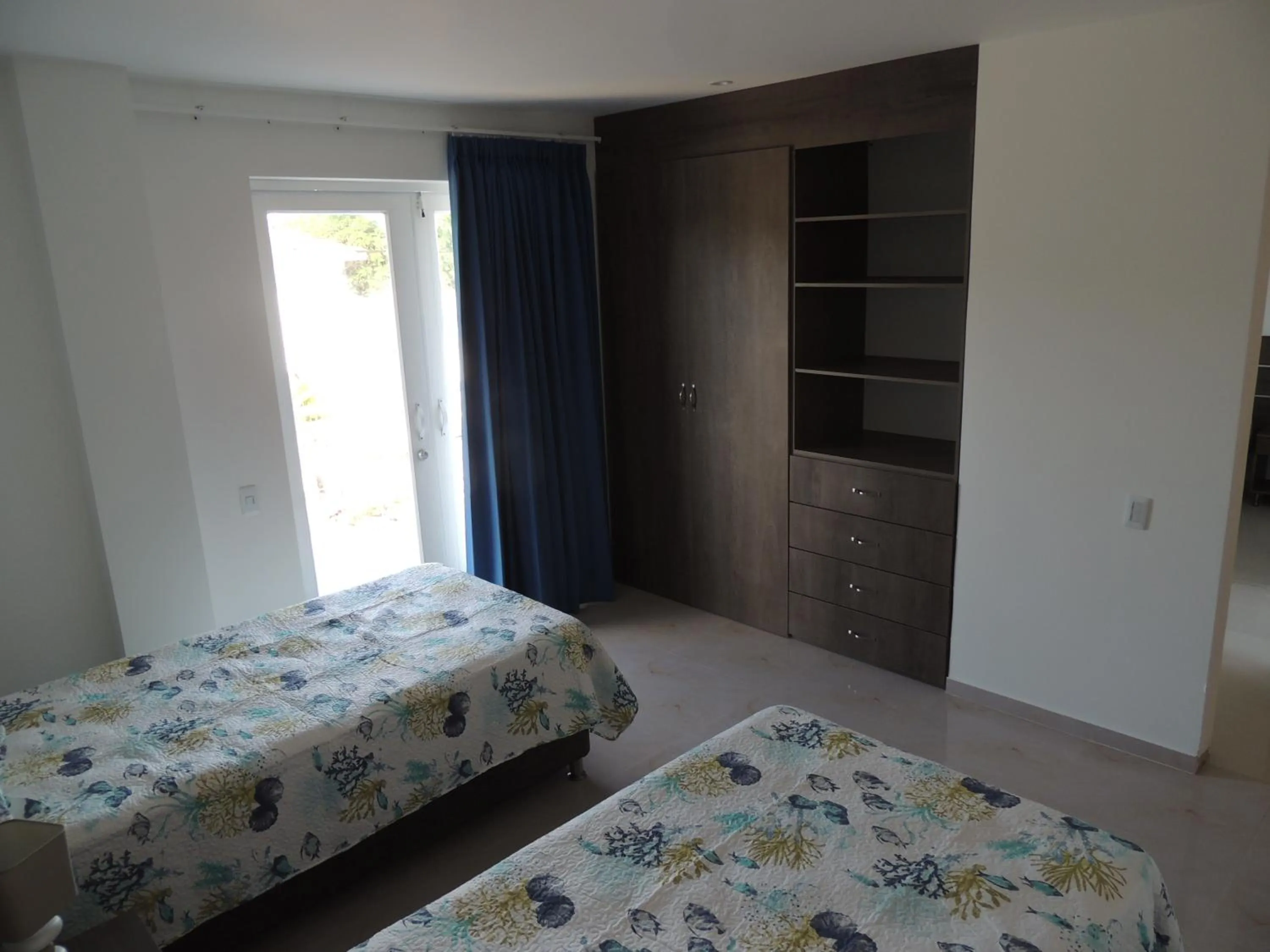 Day in Sea Colors Apartments