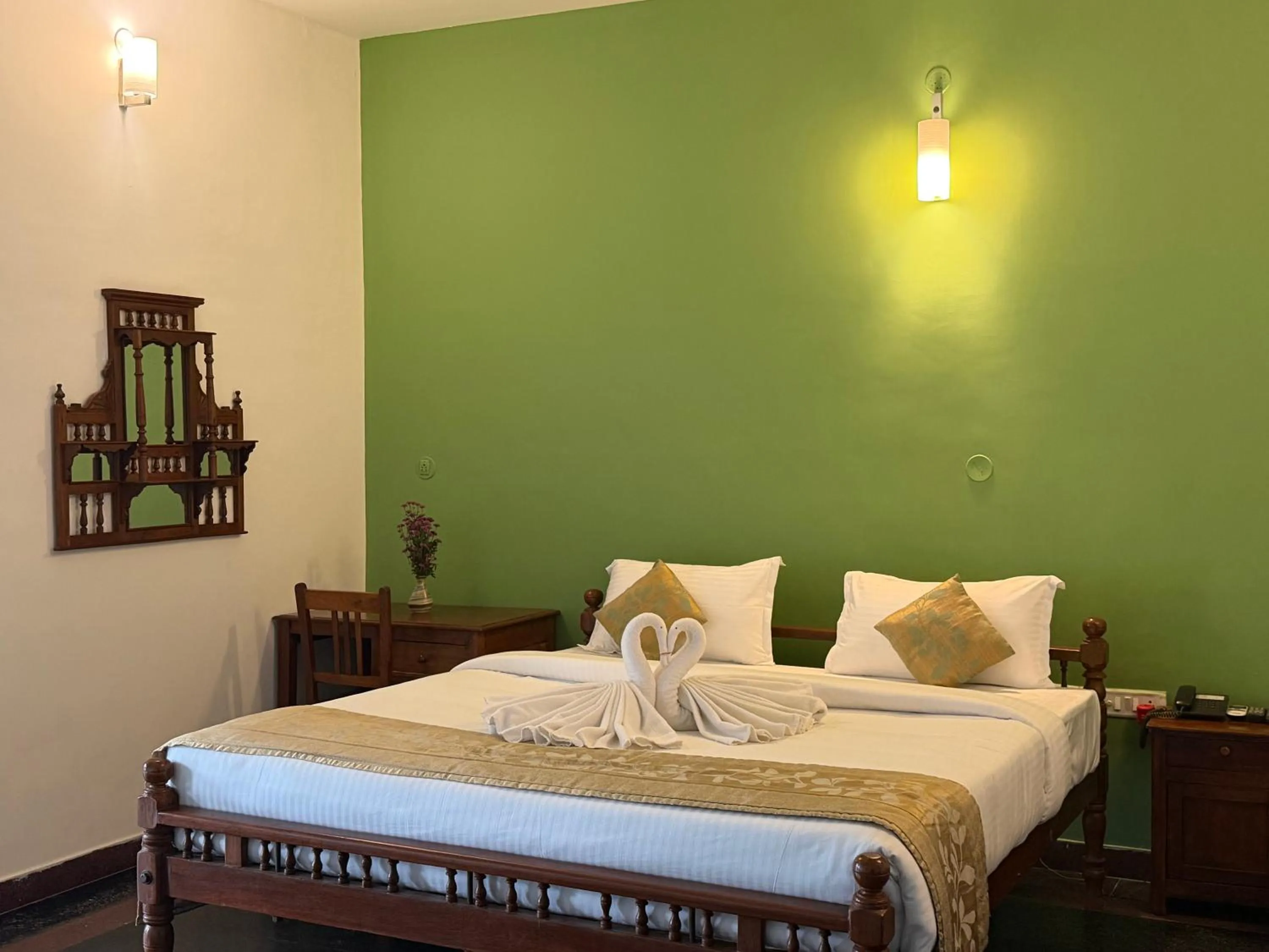 Bedroom, Bed in Bon Sejour