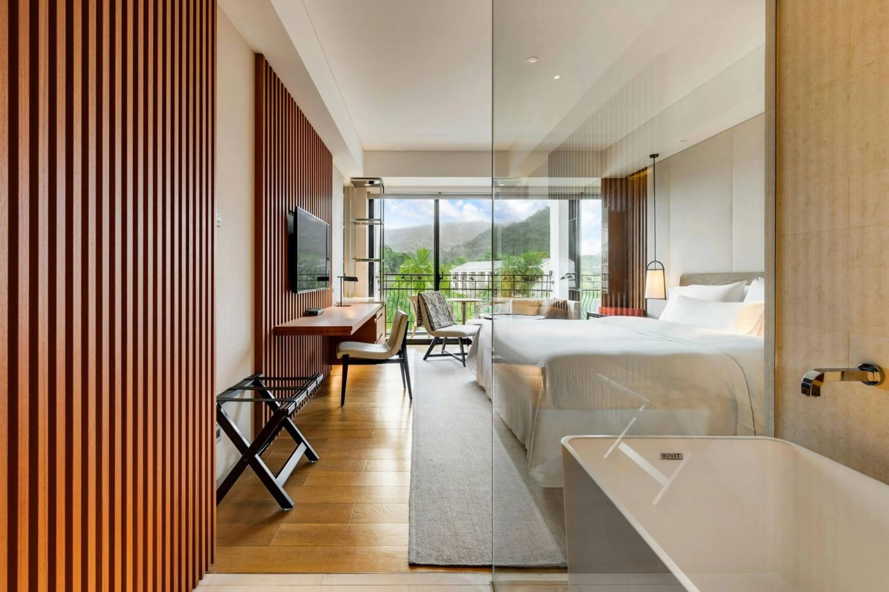 Photo of the whole room, Bed in The Westin Tashee Resort, Taoyuan