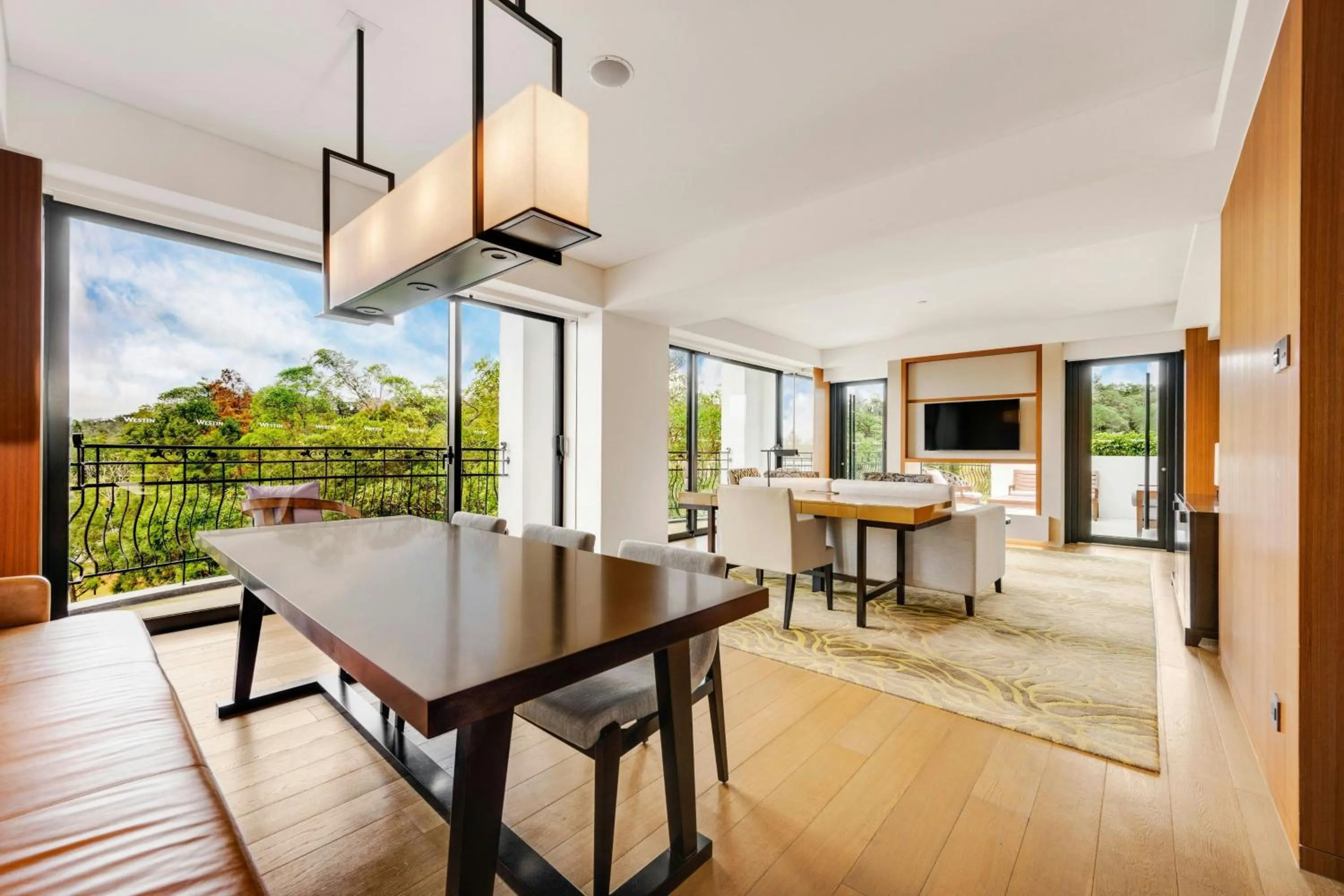 Living room in The Westin Tashee Resort, Taoyuan