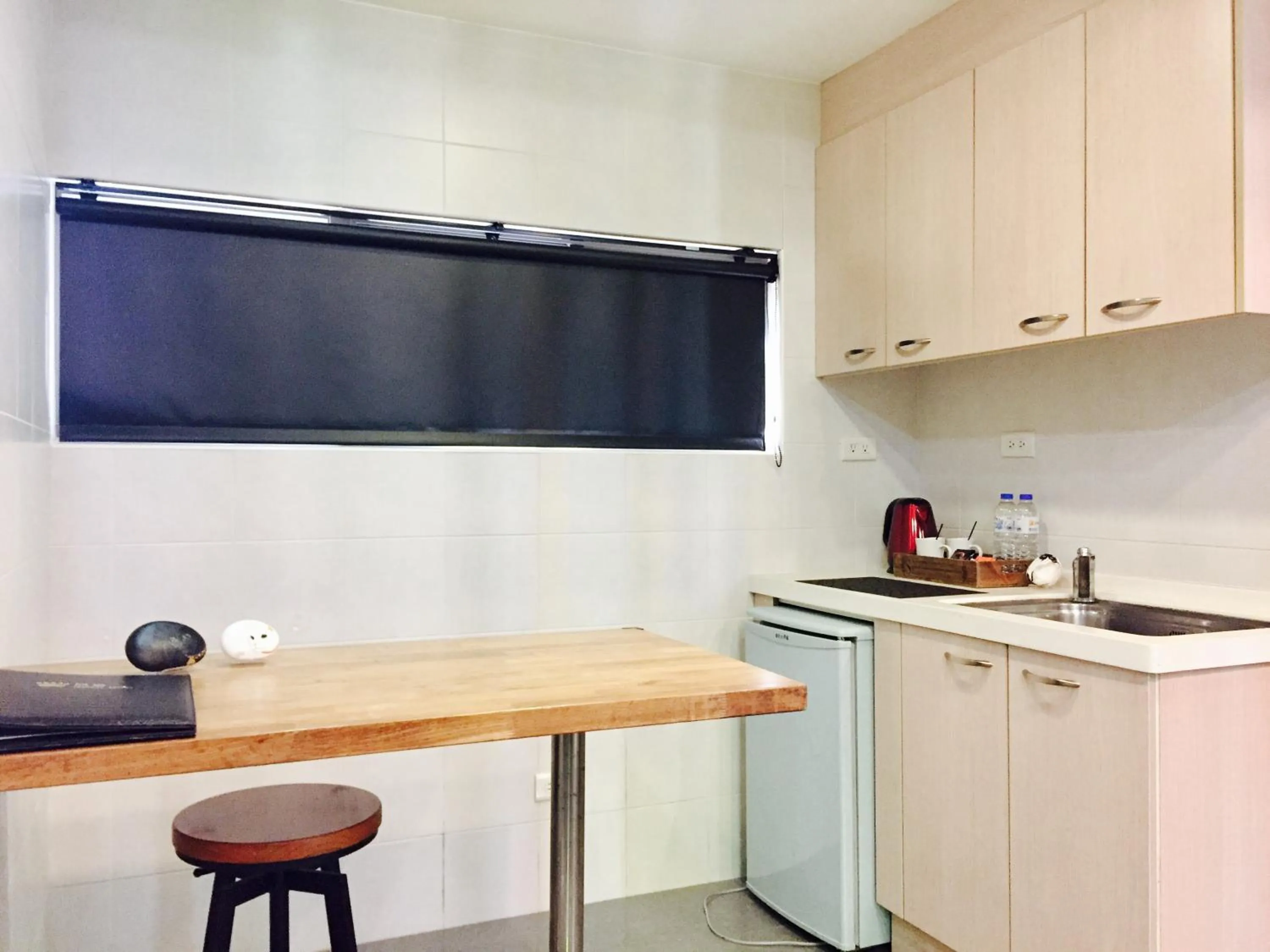 Coffee/tea facilities in Bear Hotel