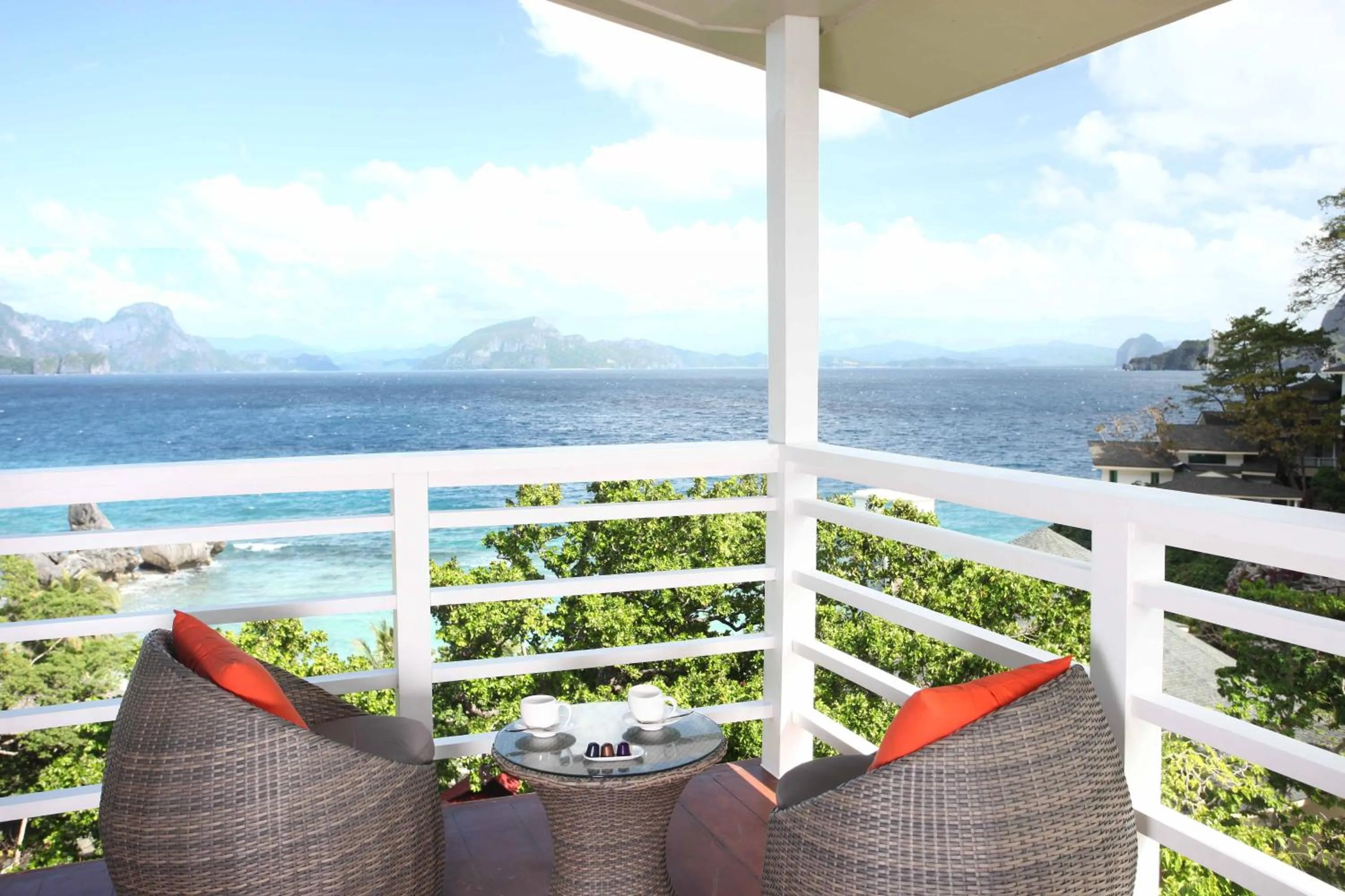 Balcony/Terrace in Matinloc Island Resort